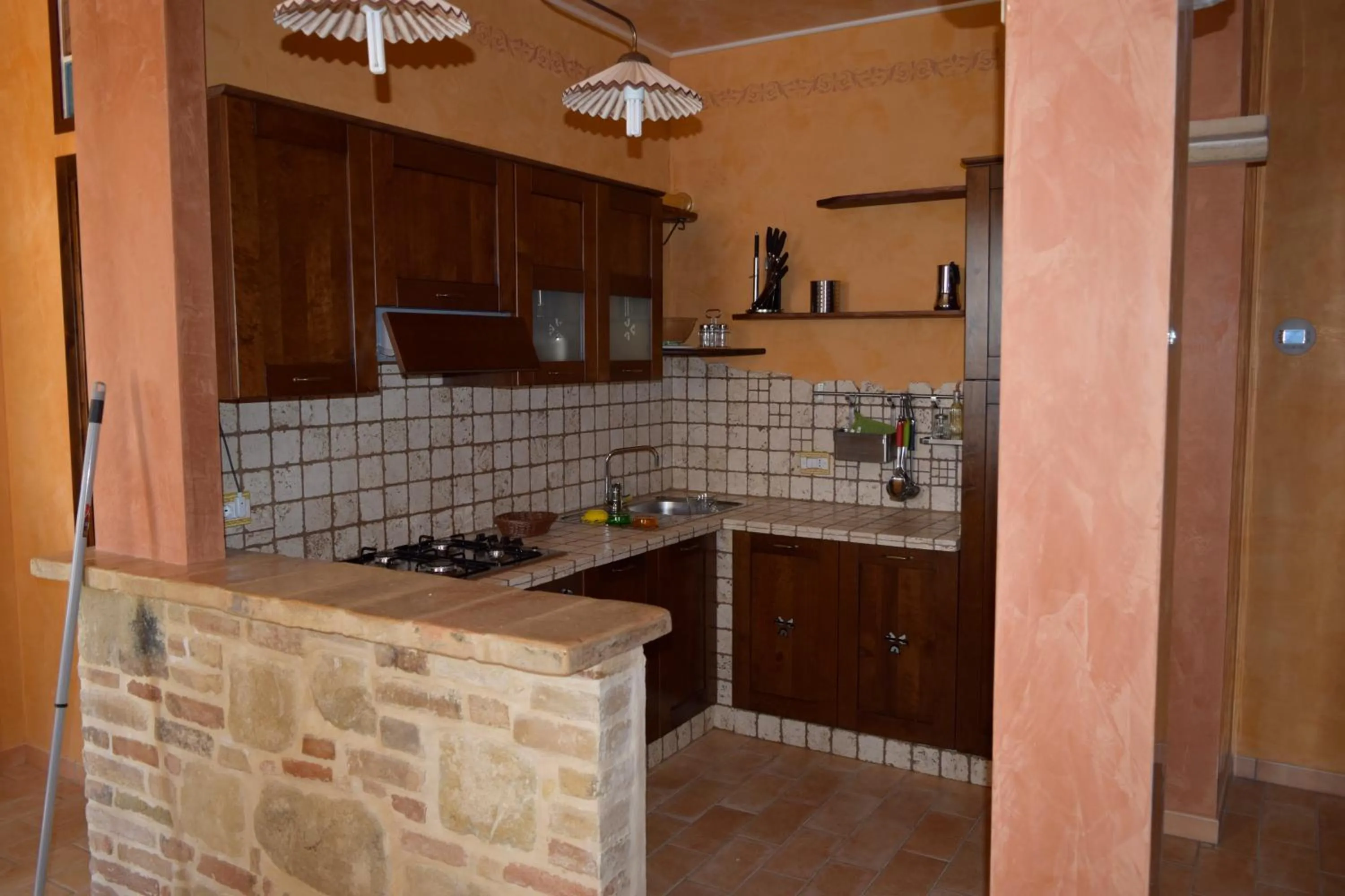 Kitchen or kitchenette in Villa Manu