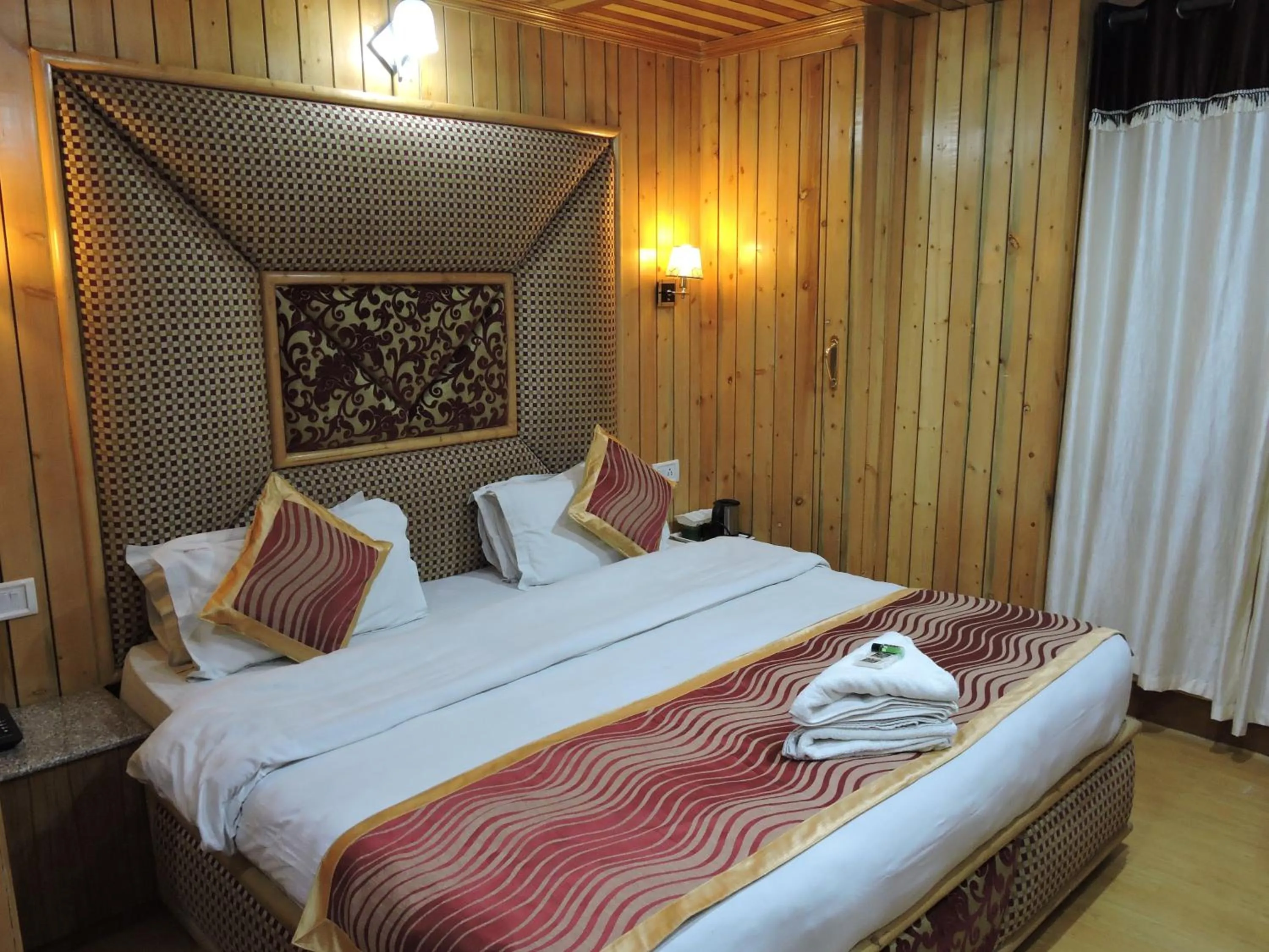 Bedroom, Bed in Hotel Chaman Palace