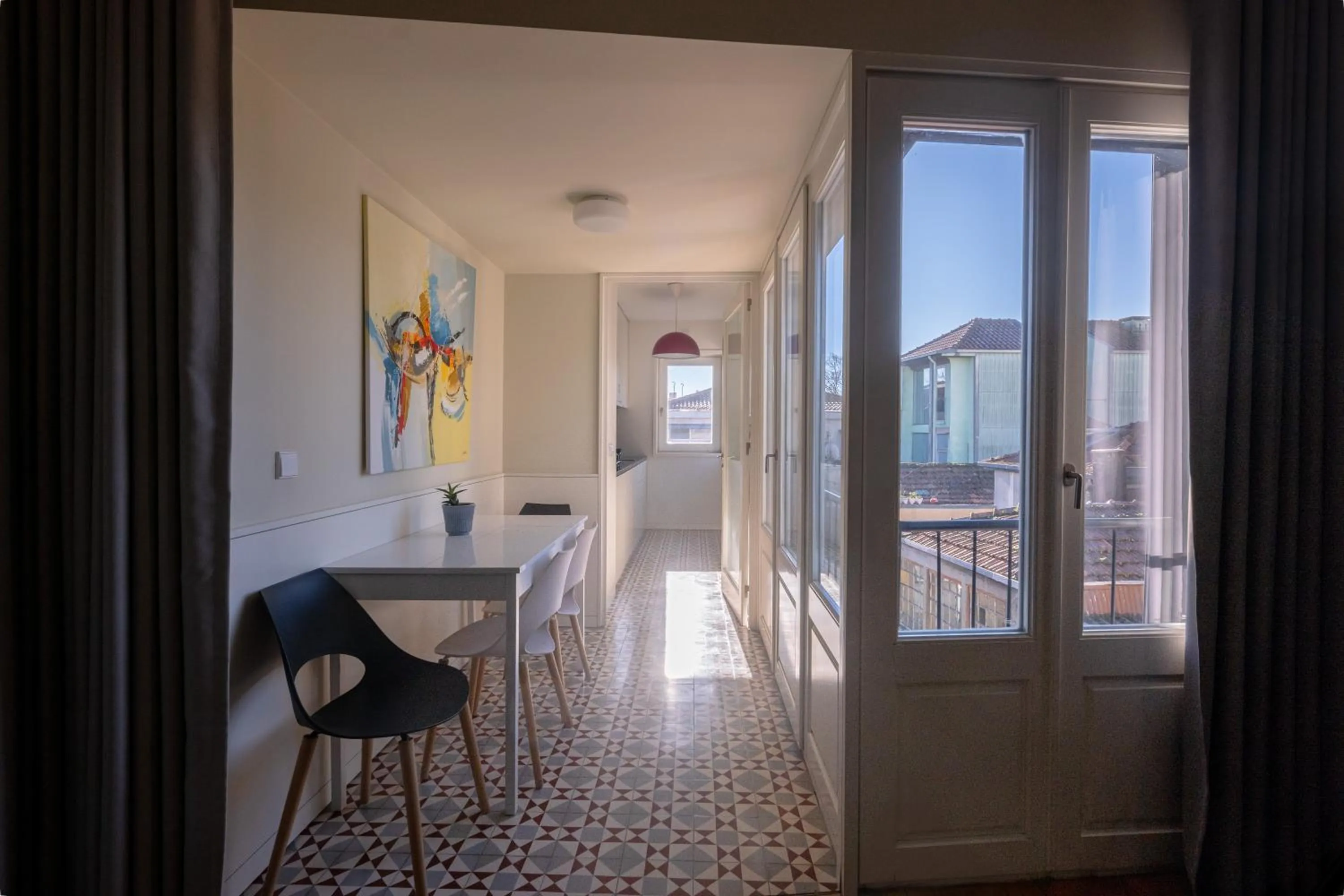 Dining area in Oporto Trendy Apartments