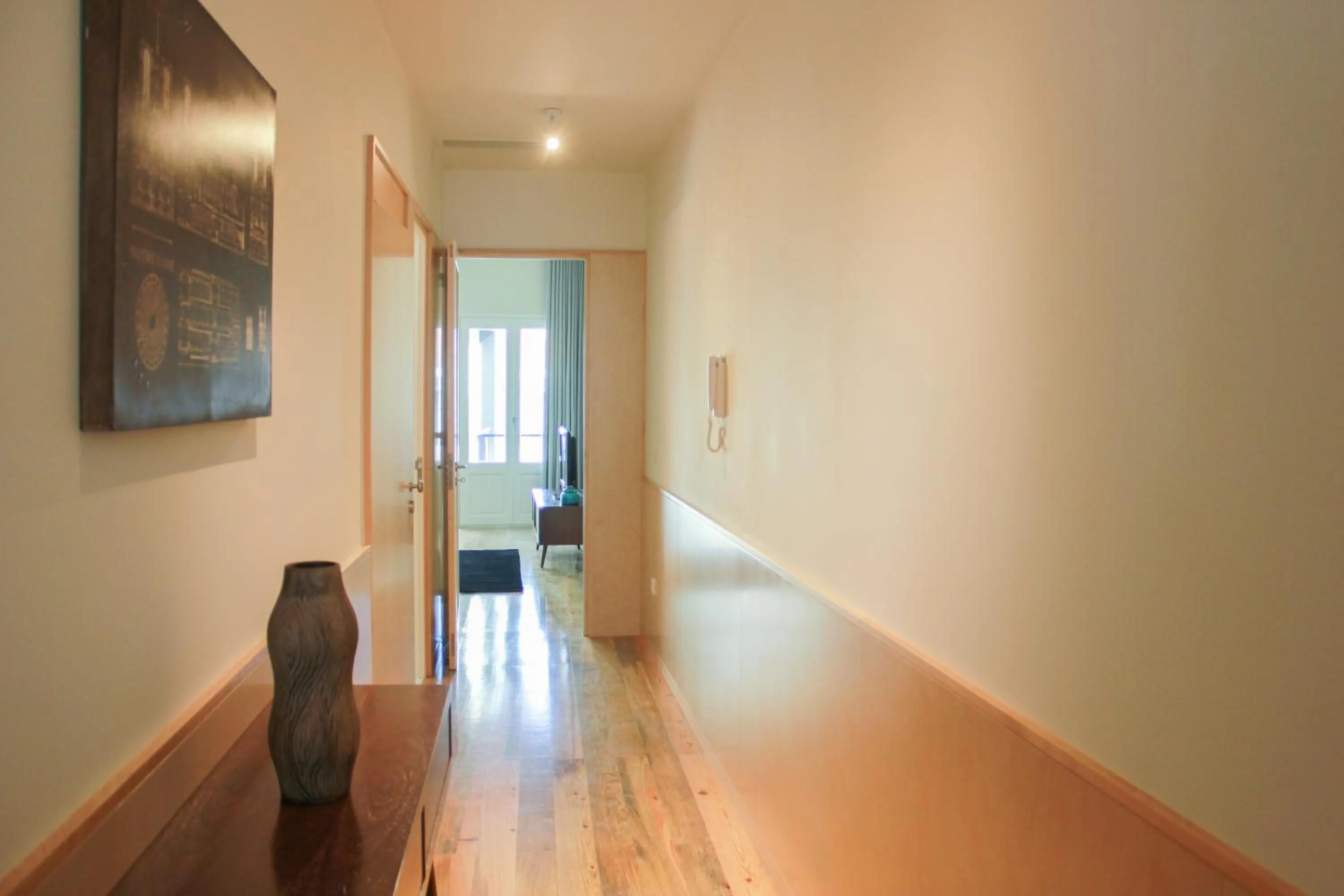 Photo of the whole room in Oporto Trendy Apartments