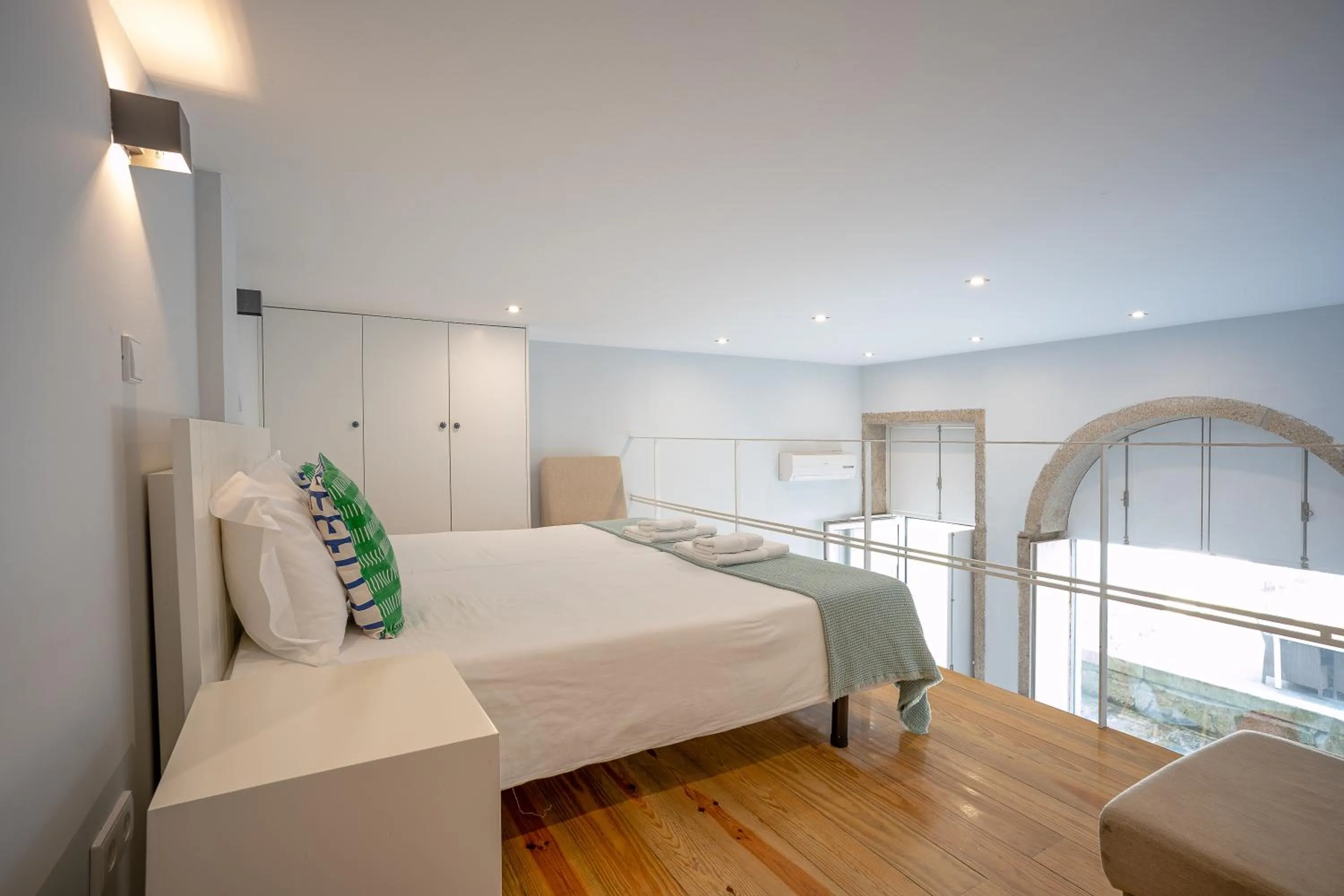 Bed in Oporto Trendy Apartments