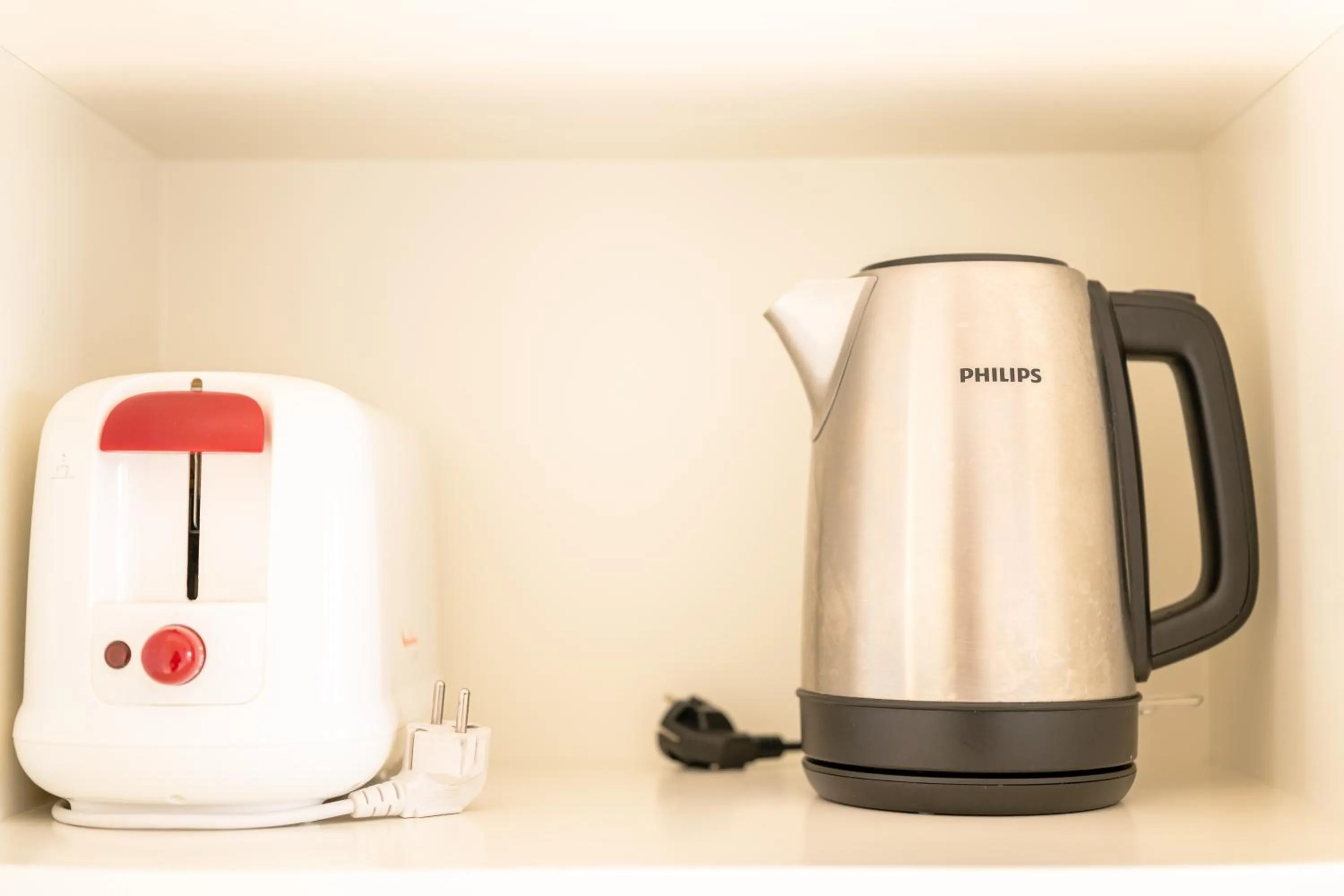 Coffee/tea facilities in Oporto Trendy Apartments