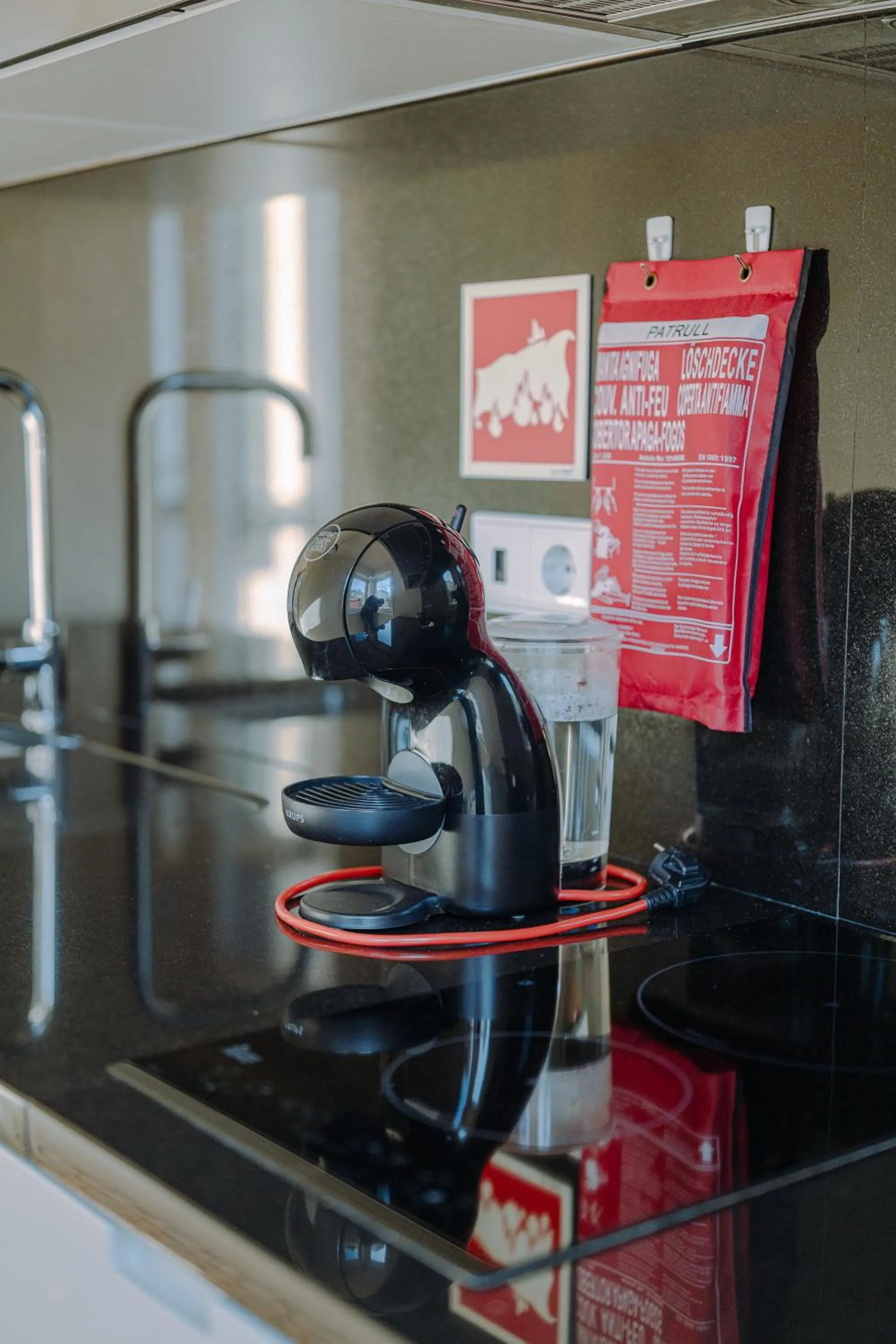 Coffee/tea facilities in Oporto Trendy Apartments