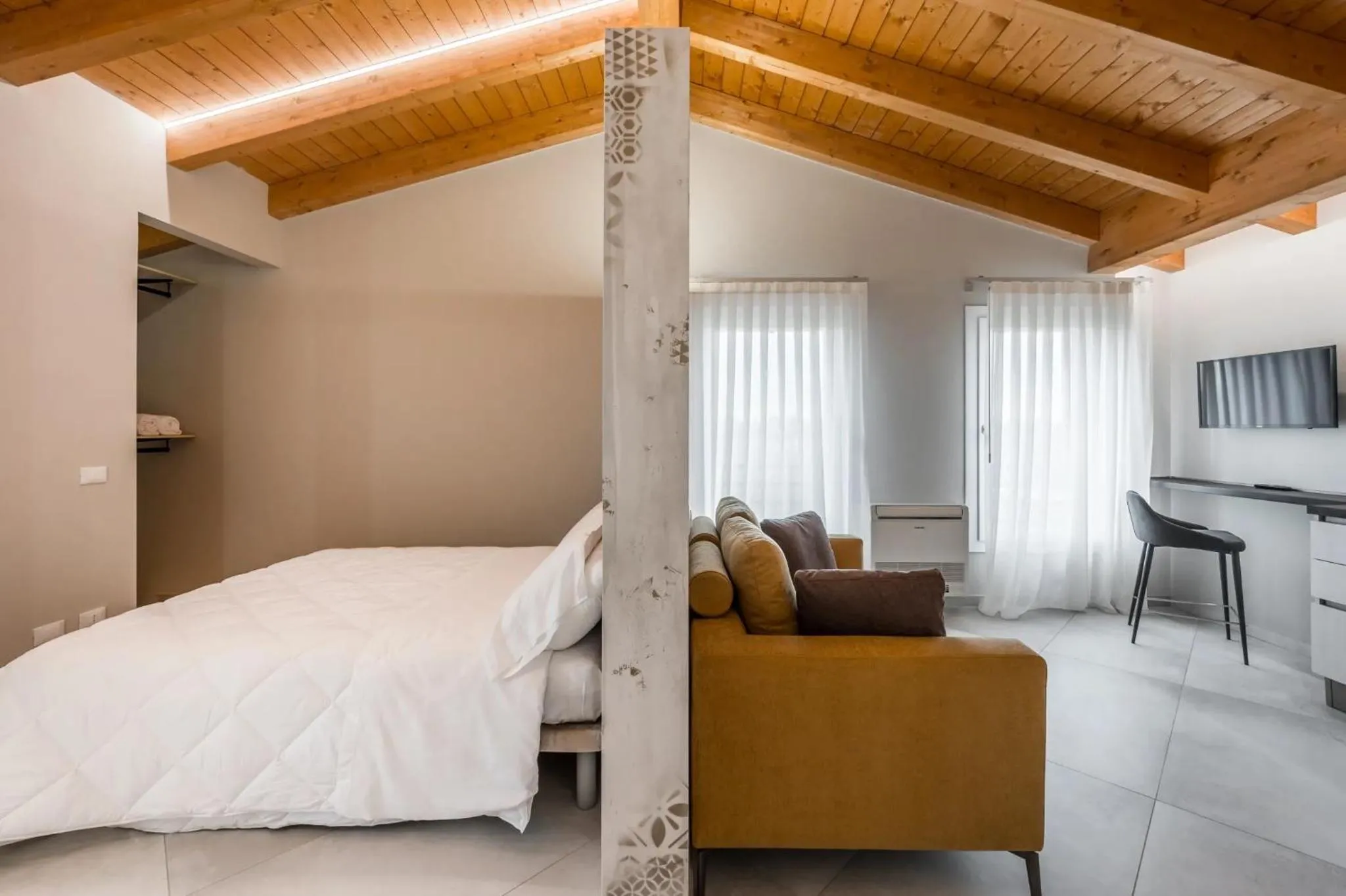 TV and multimedia, Bed in Borgo degli Ulivi
