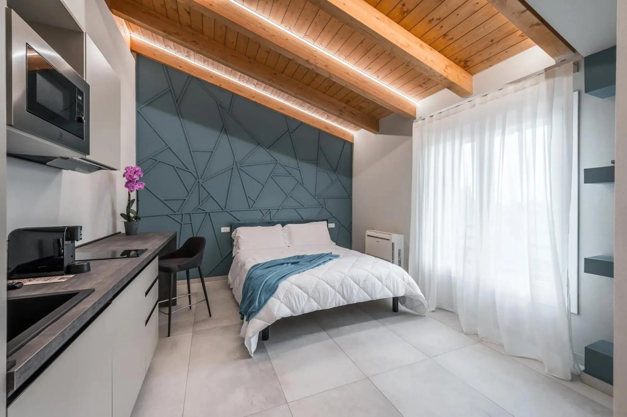 Photo of the whole room, Bed in Borgo degli Ulivi