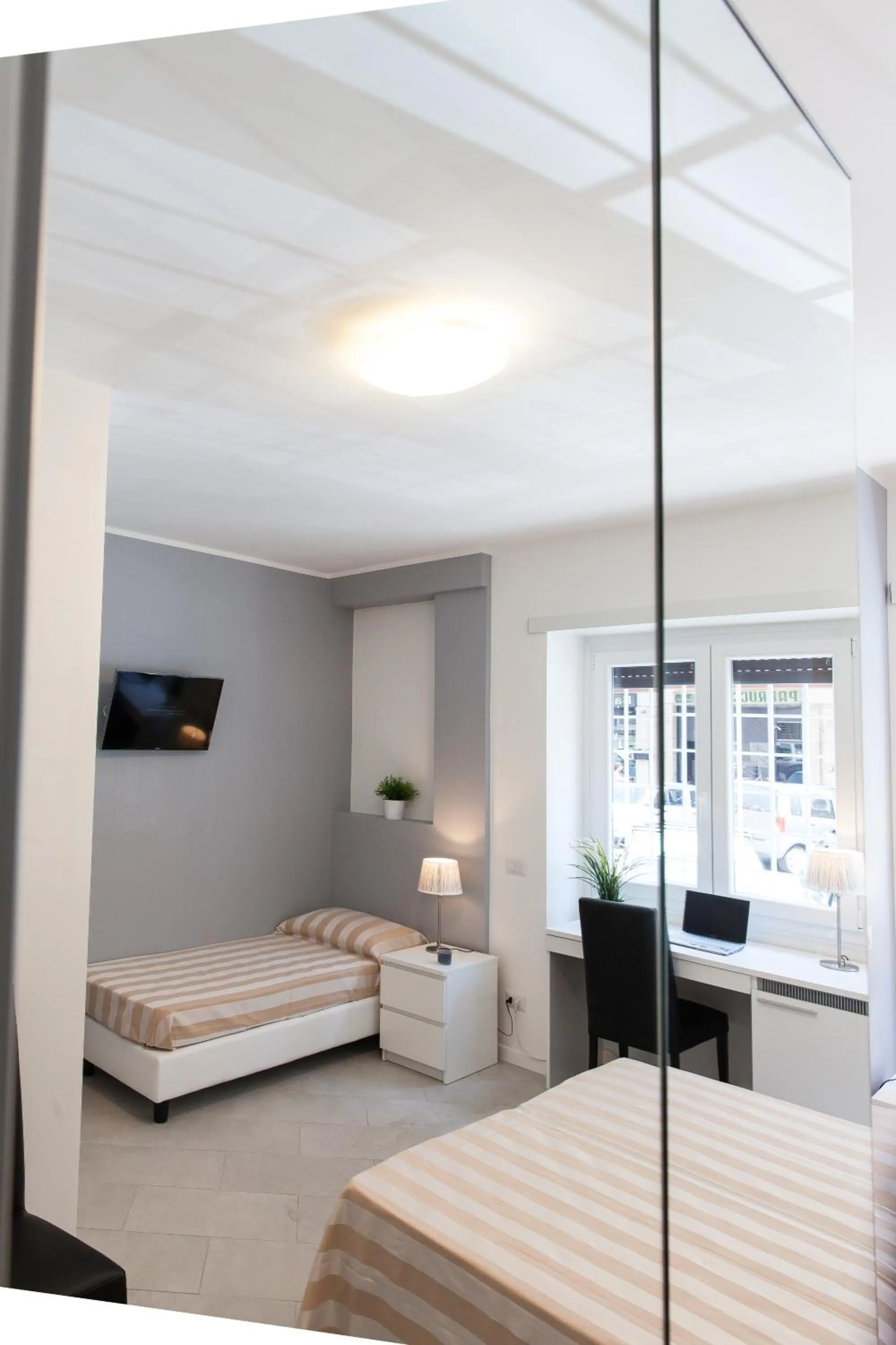 Bed in Vatican Rooms Holiday in Rome