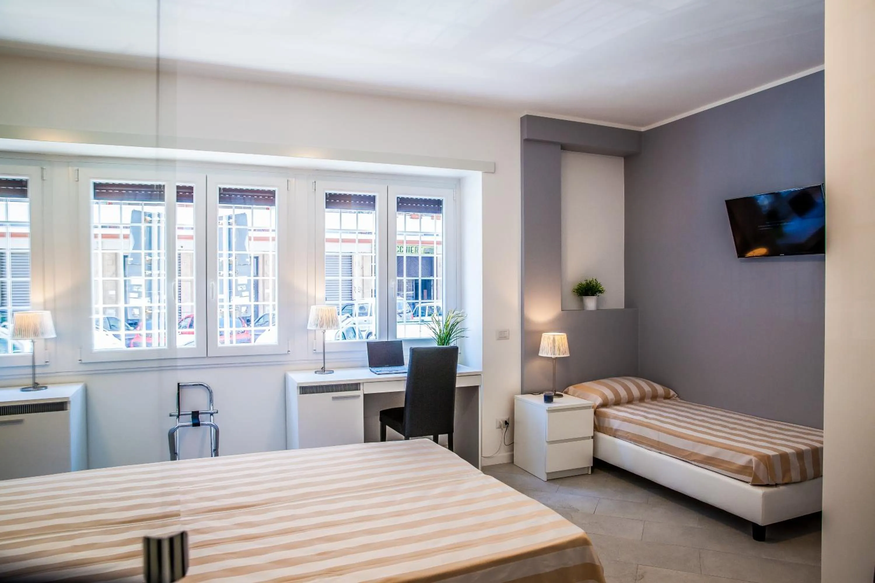 Bed in Vatican Rooms Holiday in Rome