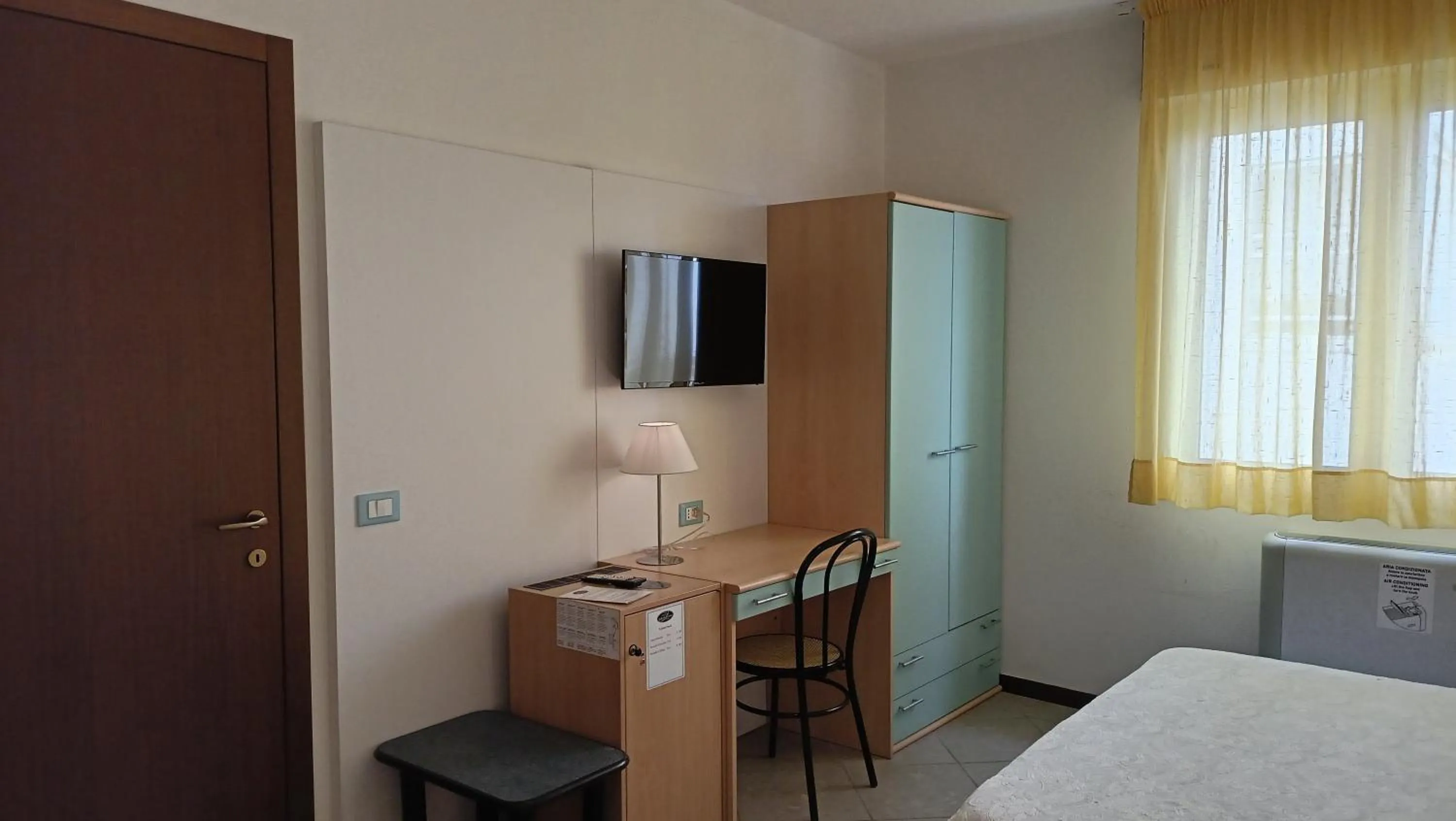 Bed in Hotel Ariston Imperial