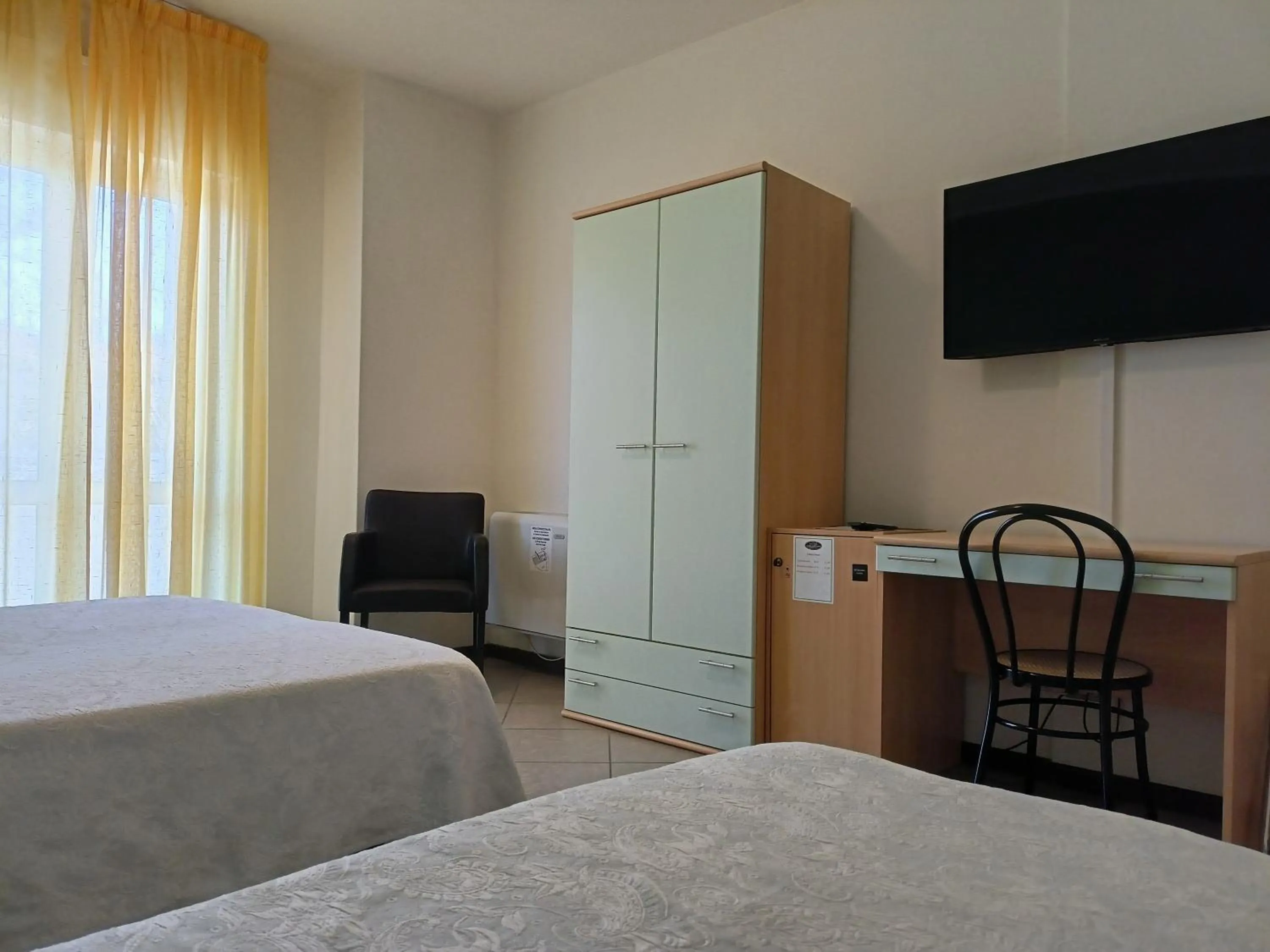 Bedroom, Bed in Hotel Ariston Imperial