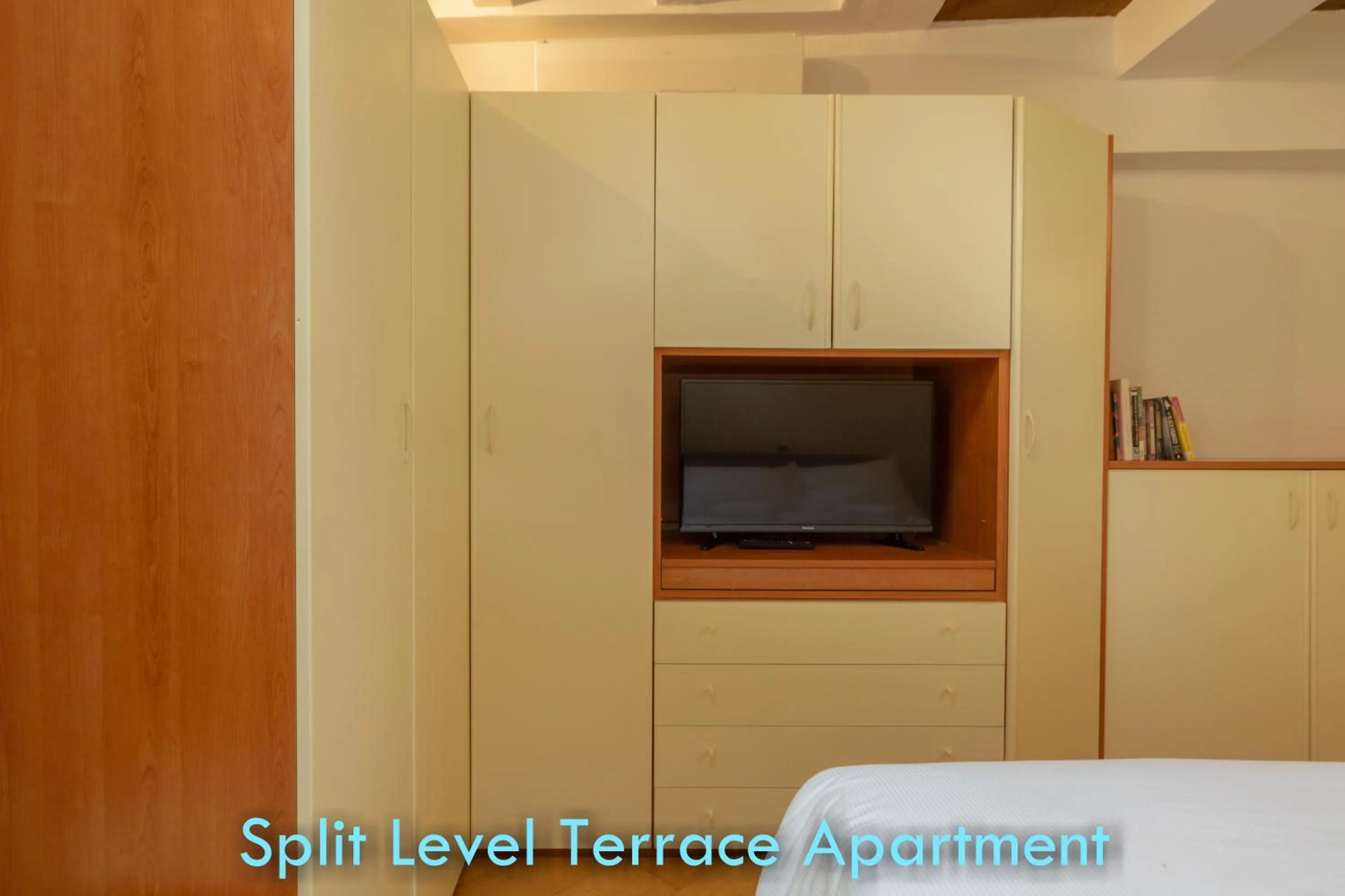 BolognaRoomscom - Santo Stefano Apartments