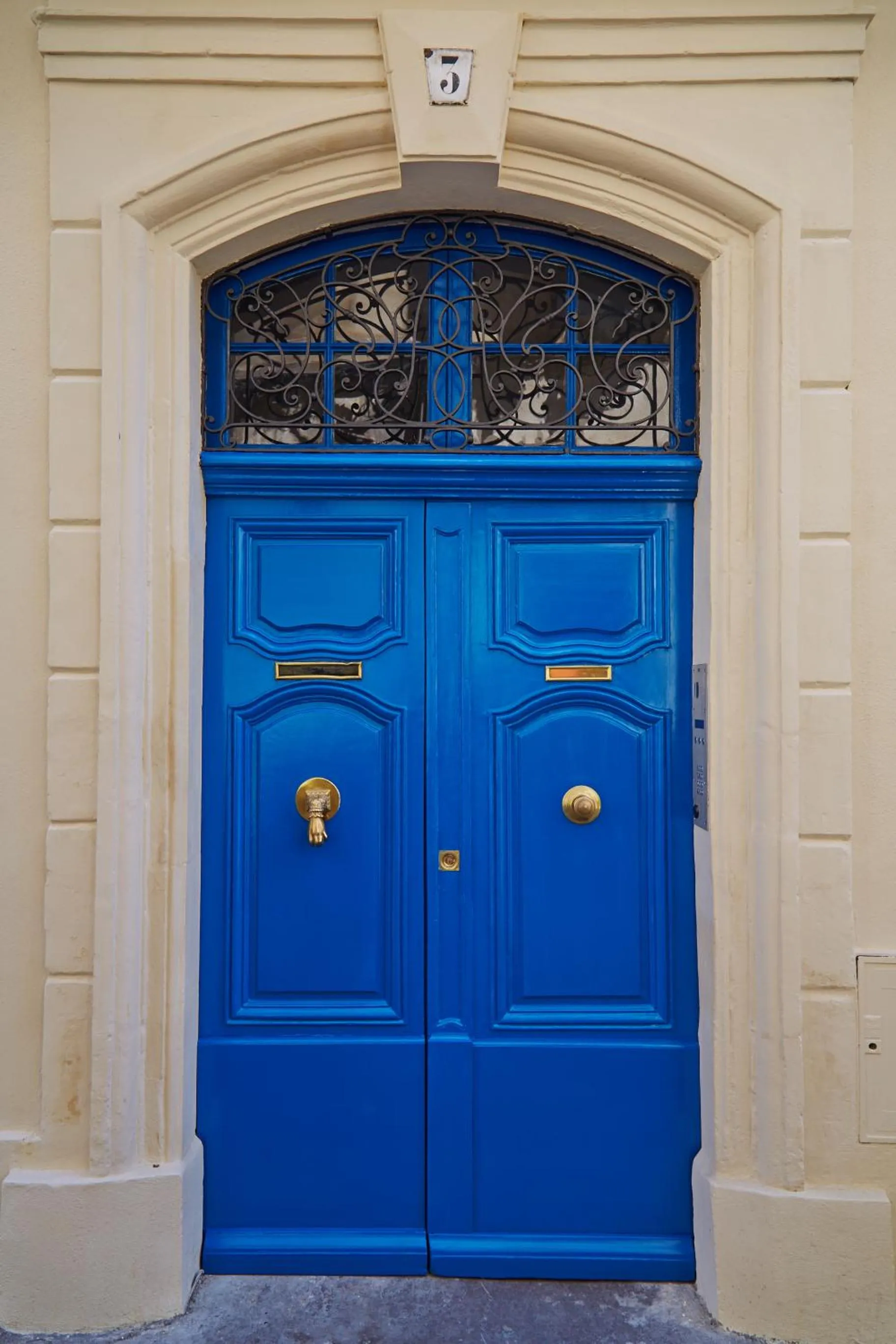 Facade/entrance in La Résidence Arles Centre