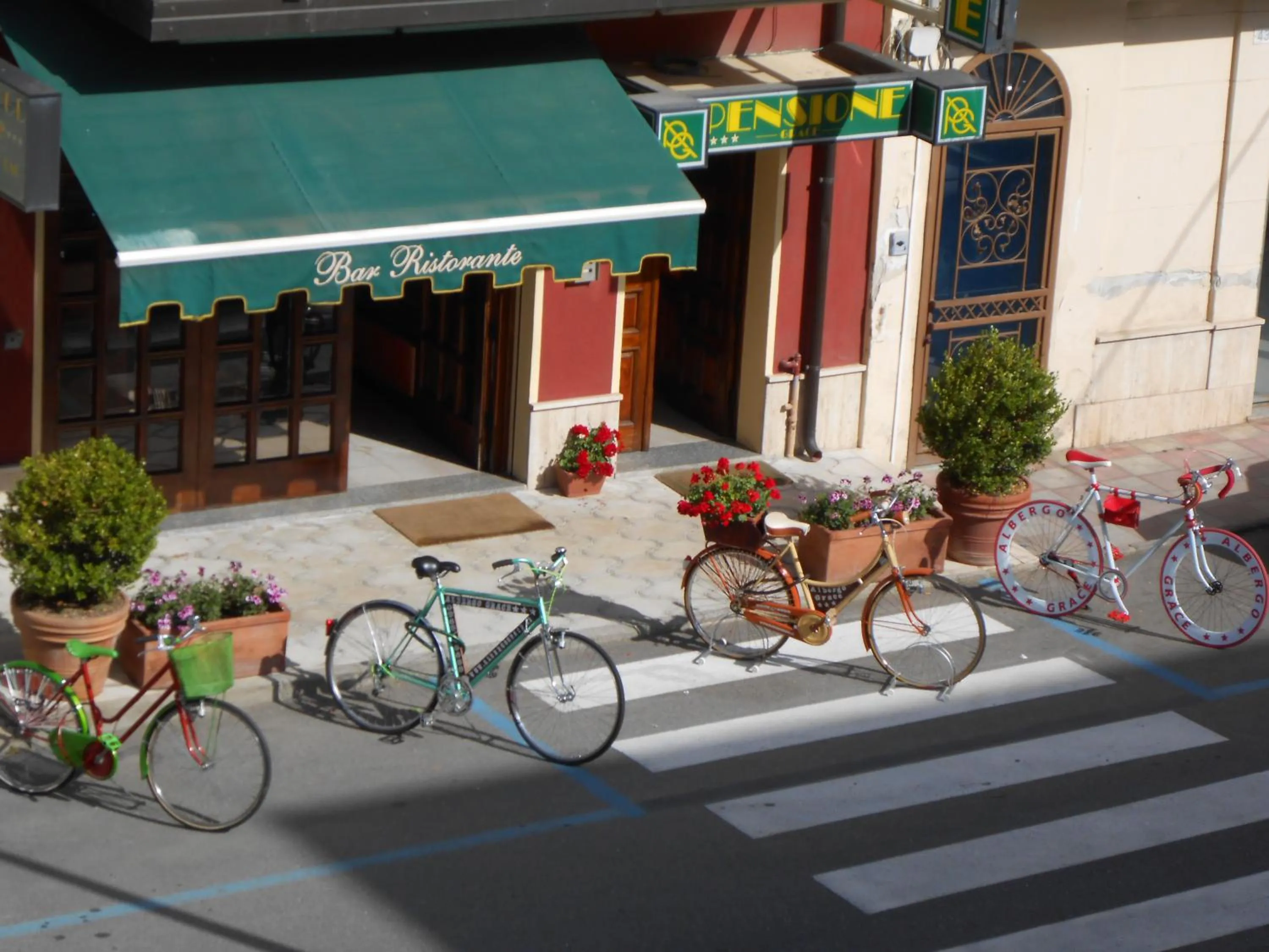 Property building in Albergo B&B Ristorante Grace