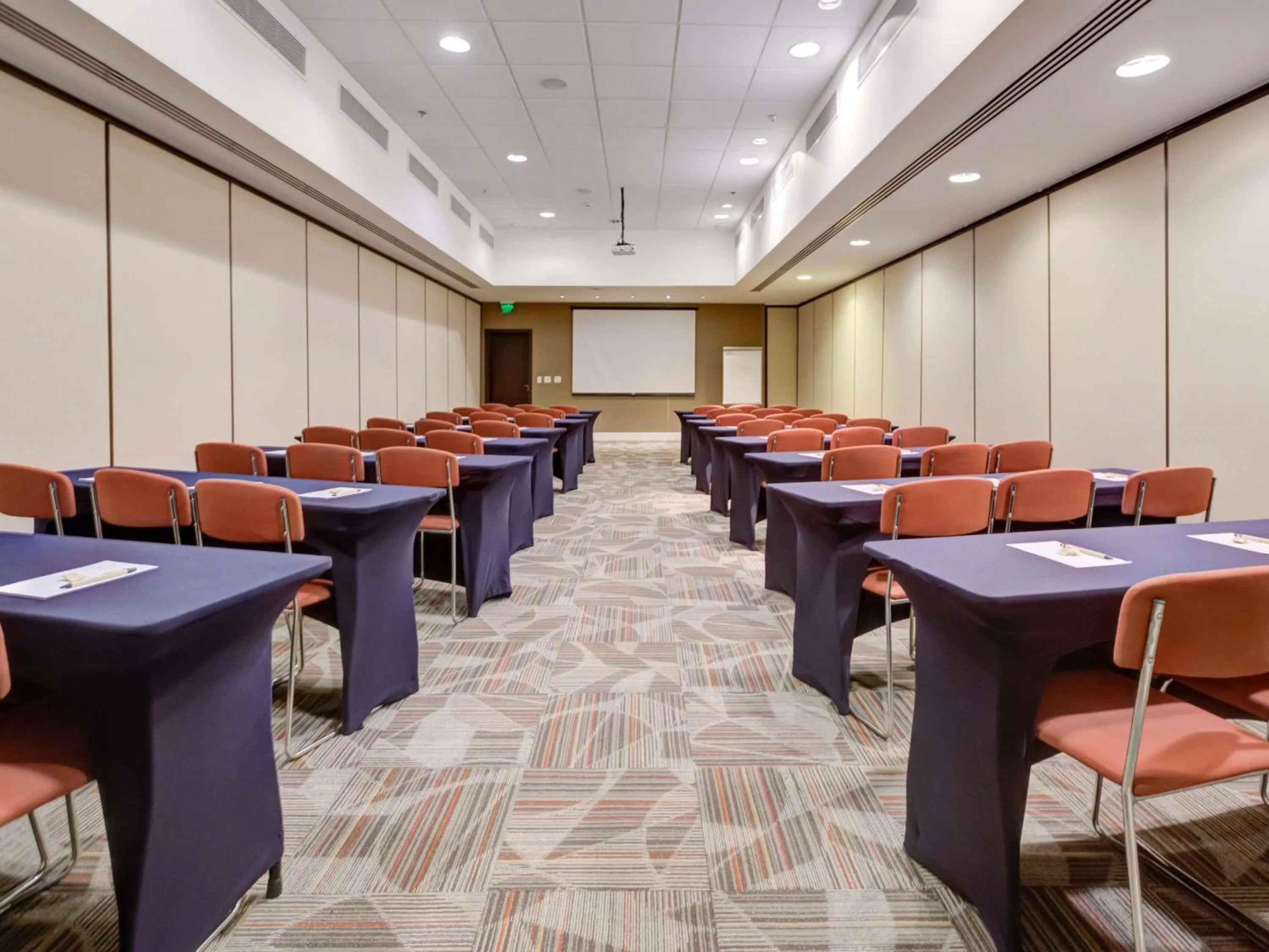 Meeting/conference room in Mercure Rio de Janeiro Barra da Tijuca