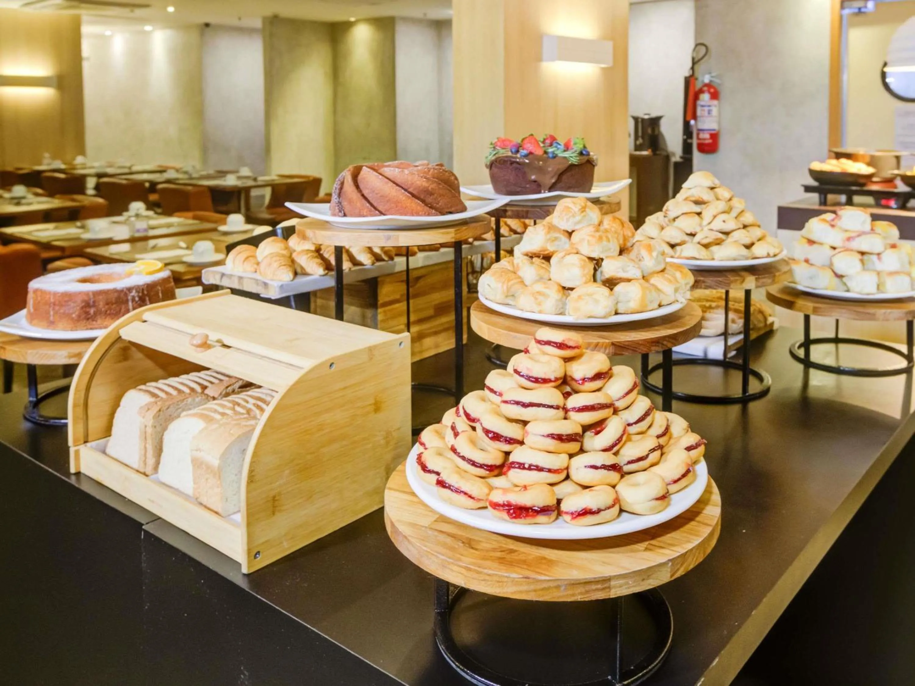 Breakfast in Mercure Rio de Janeiro Barra da Tijuca