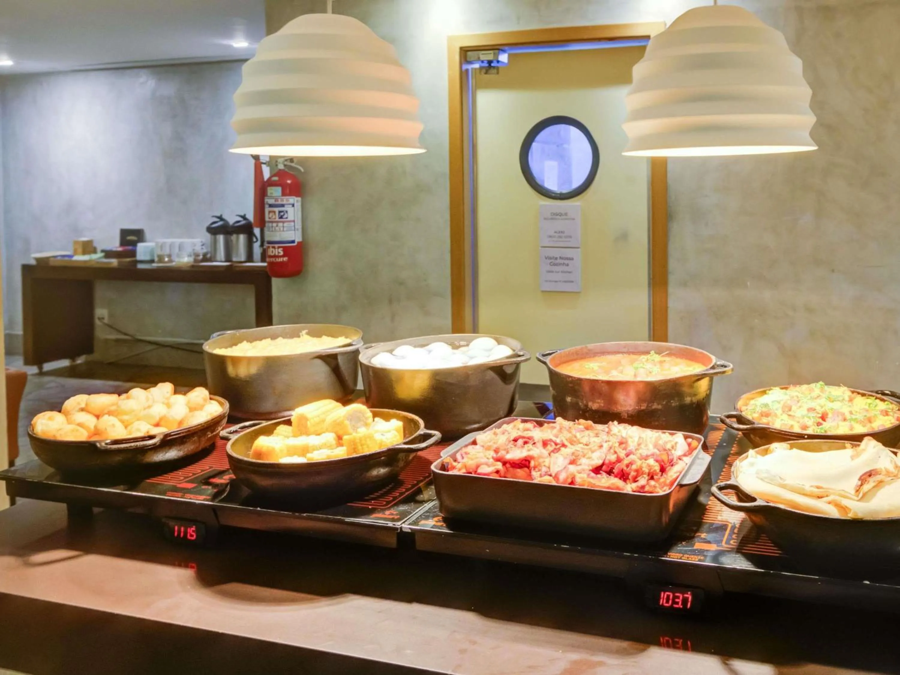 Breakfast in Mercure Rio de Janeiro Barra da Tijuca