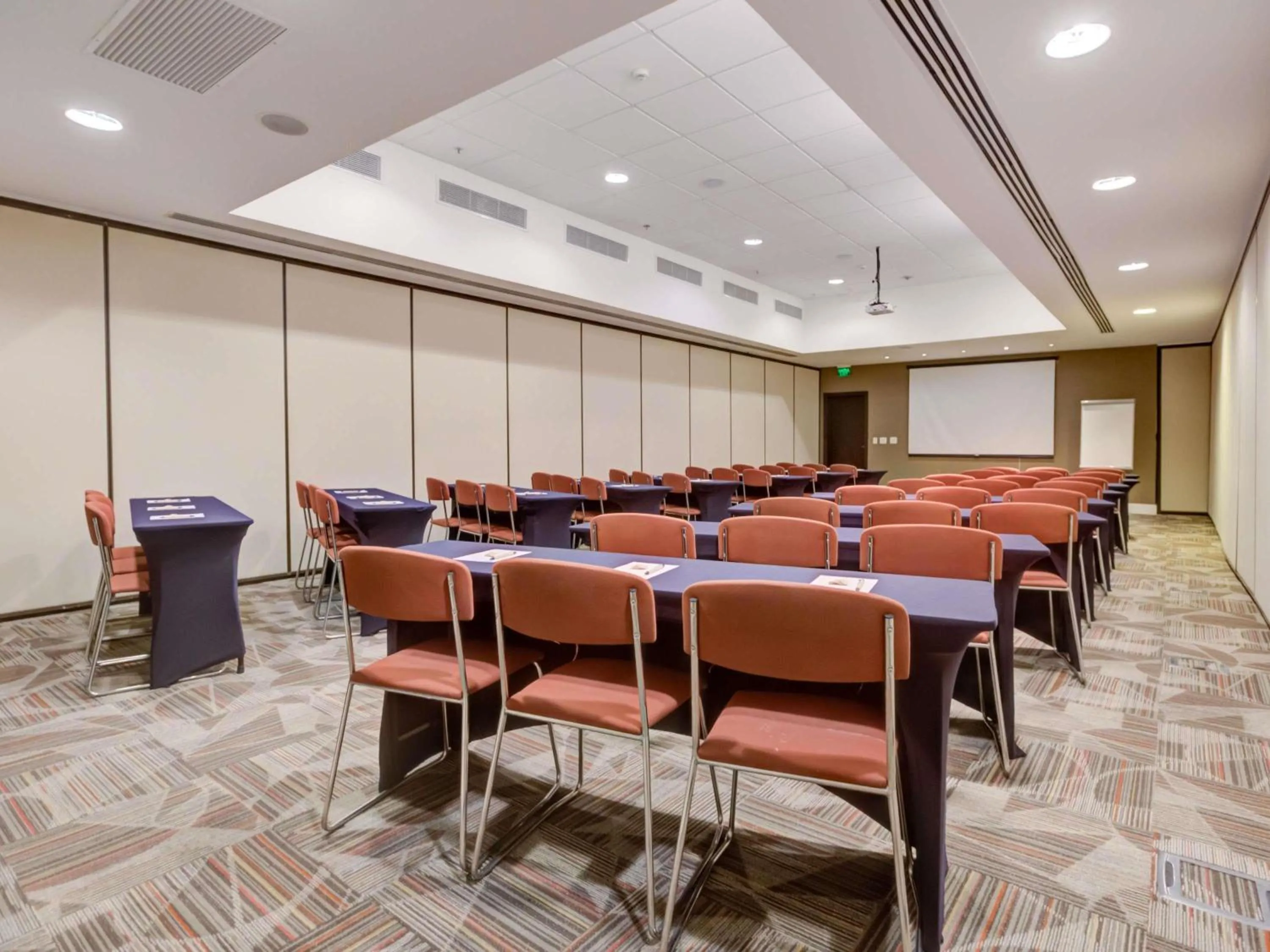 Meeting/conference room in Mercure Rio de Janeiro Barra da Tijuca