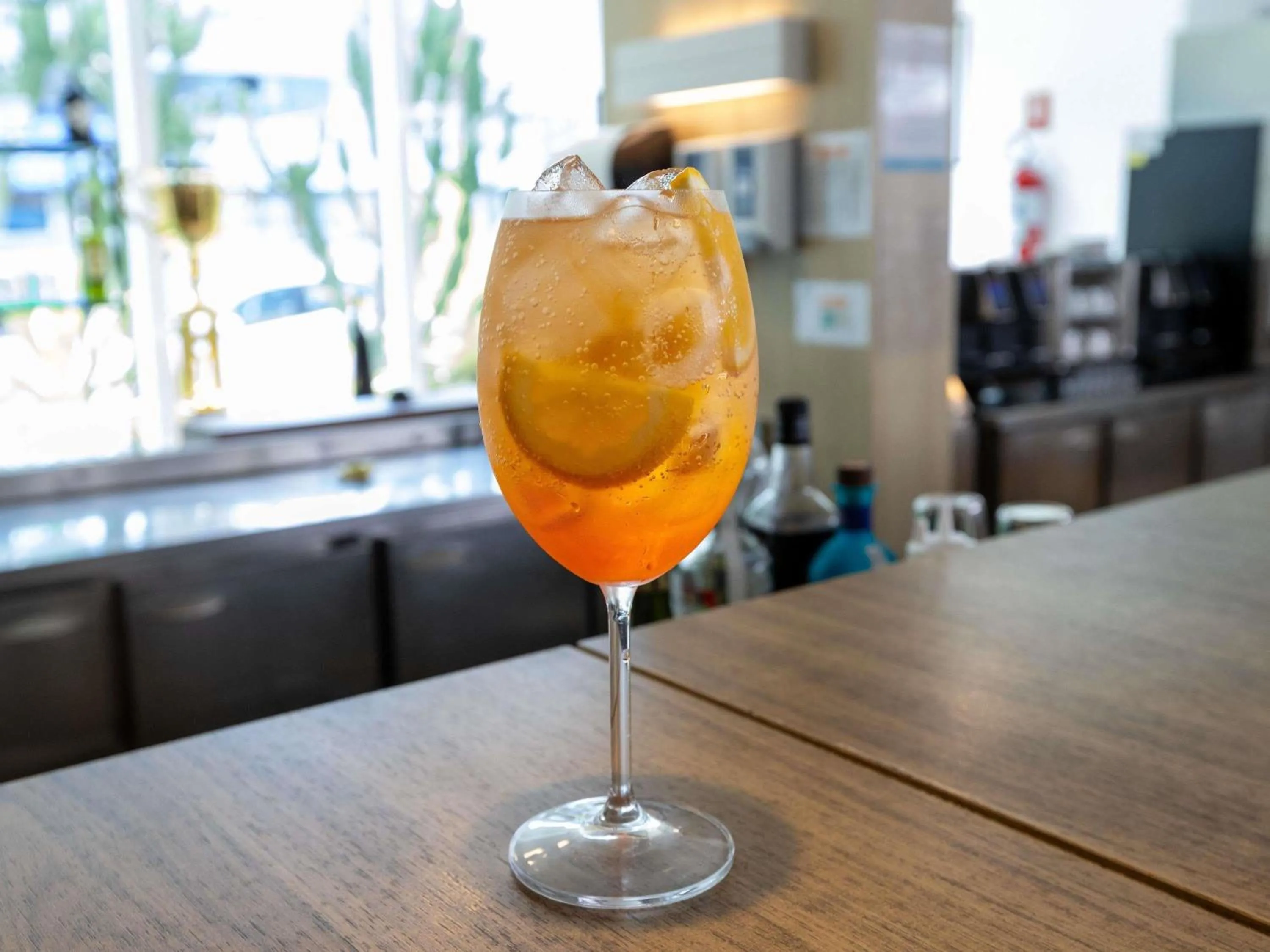 Lounge or bar in Mercure Rio de Janeiro Barra da Tijuca