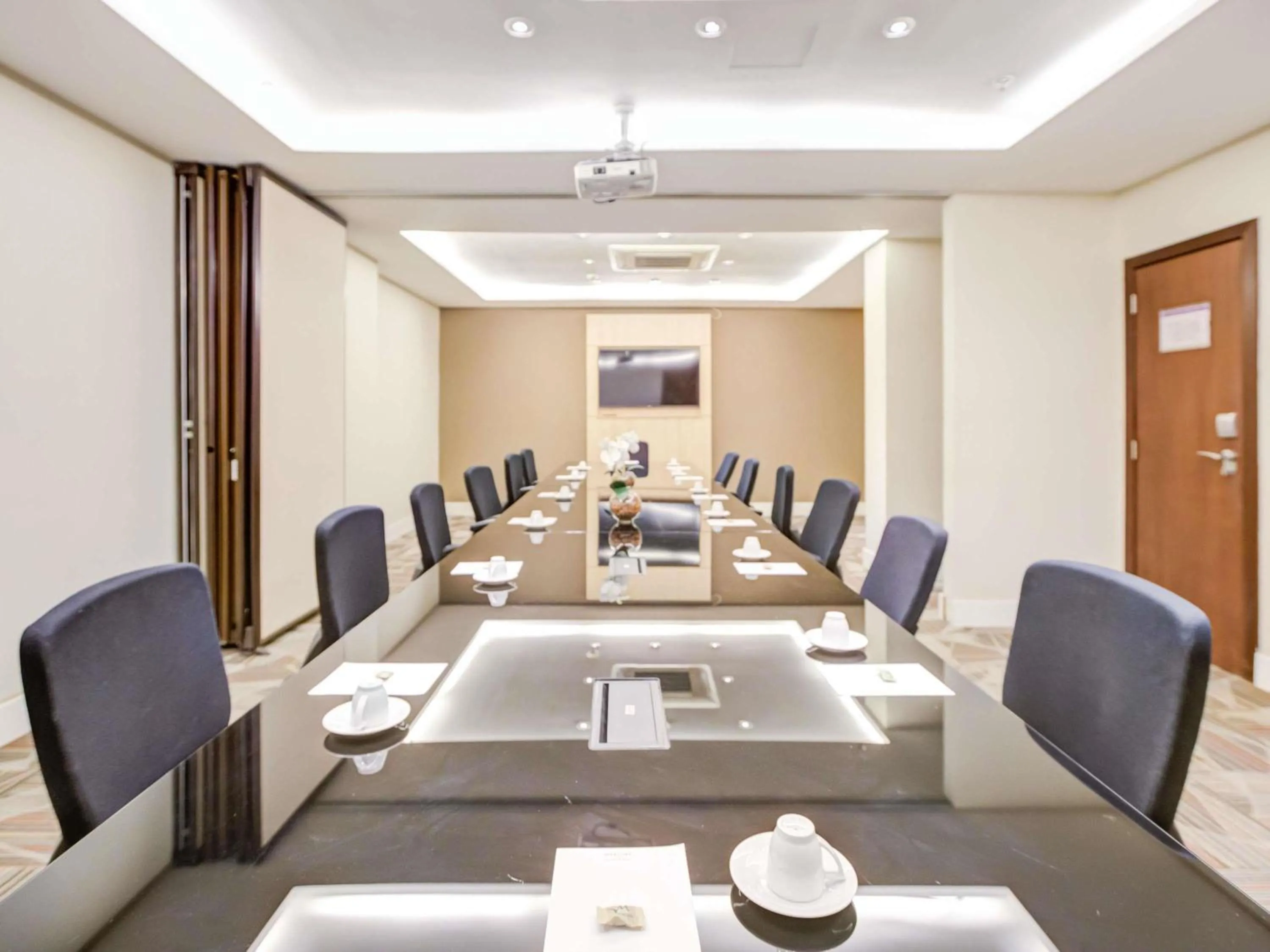 Meeting/conference room in Mercure Rio de Janeiro Barra da Tijuca