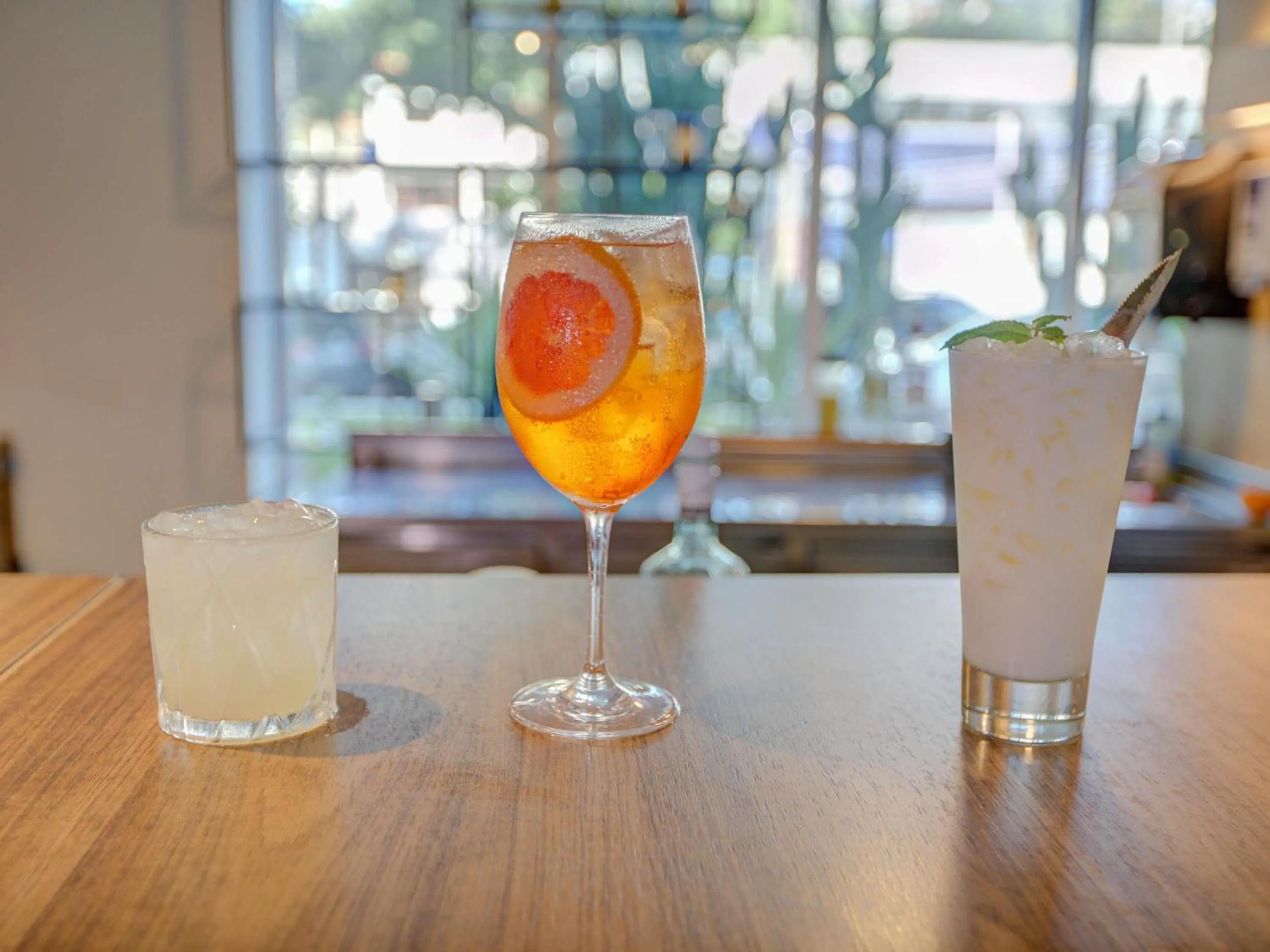 Lounge or bar in Mercure Rio de Janeiro Barra da Tijuca