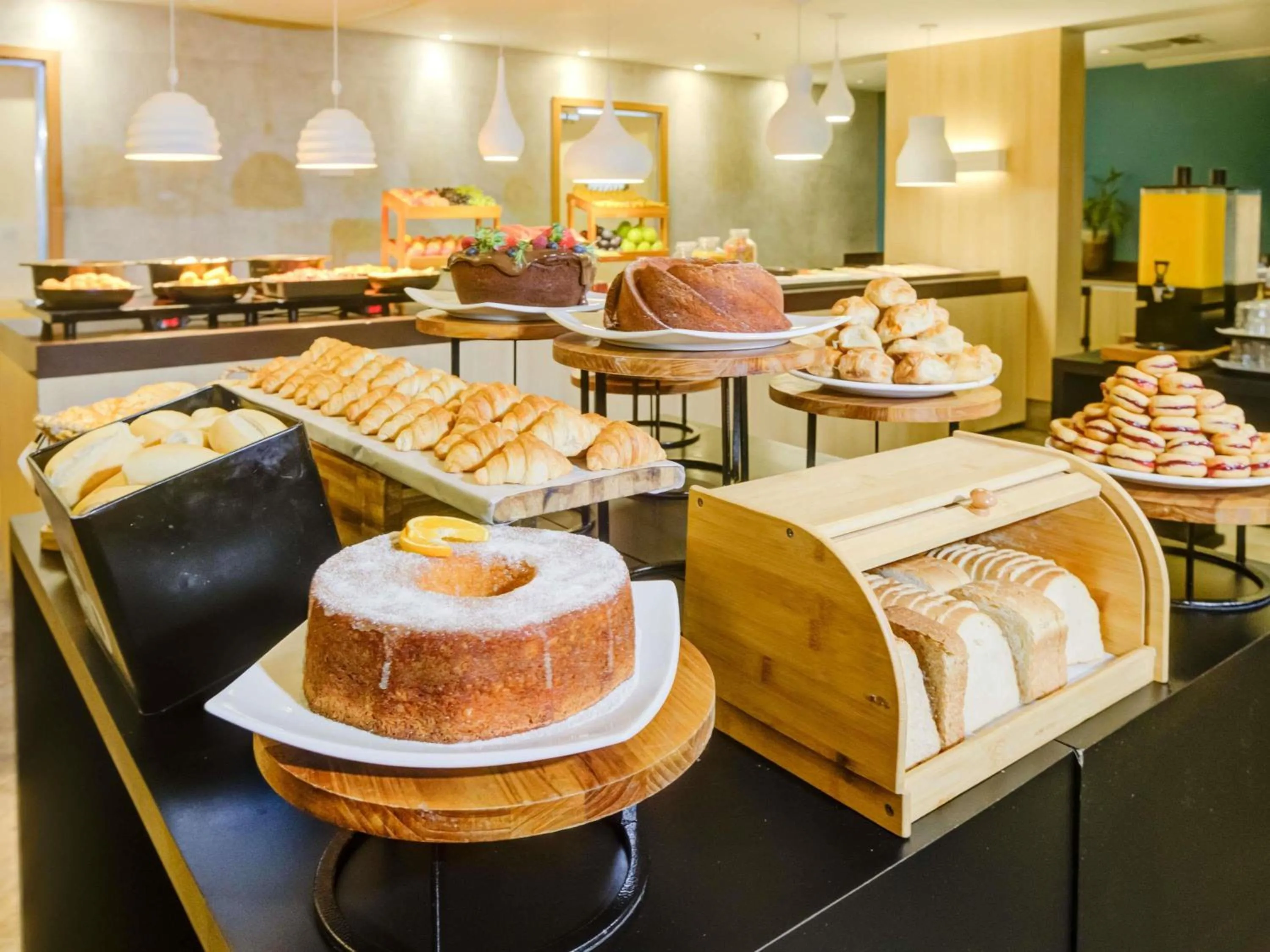 Restaurant/places to eat in Mercure Rio de Janeiro Barra da Tijuca