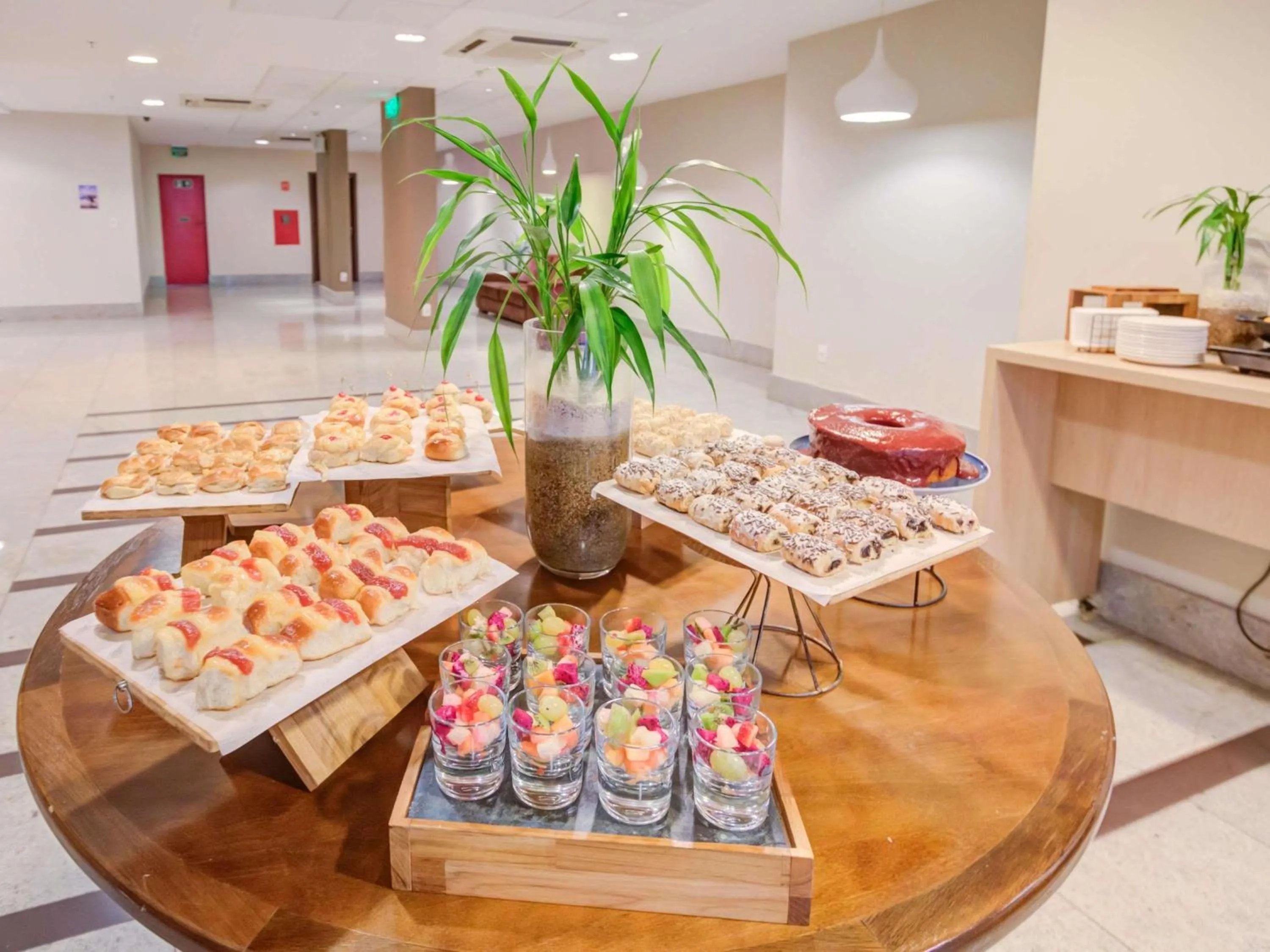 Meeting/conference room in Mercure Rio de Janeiro Barra da Tijuca