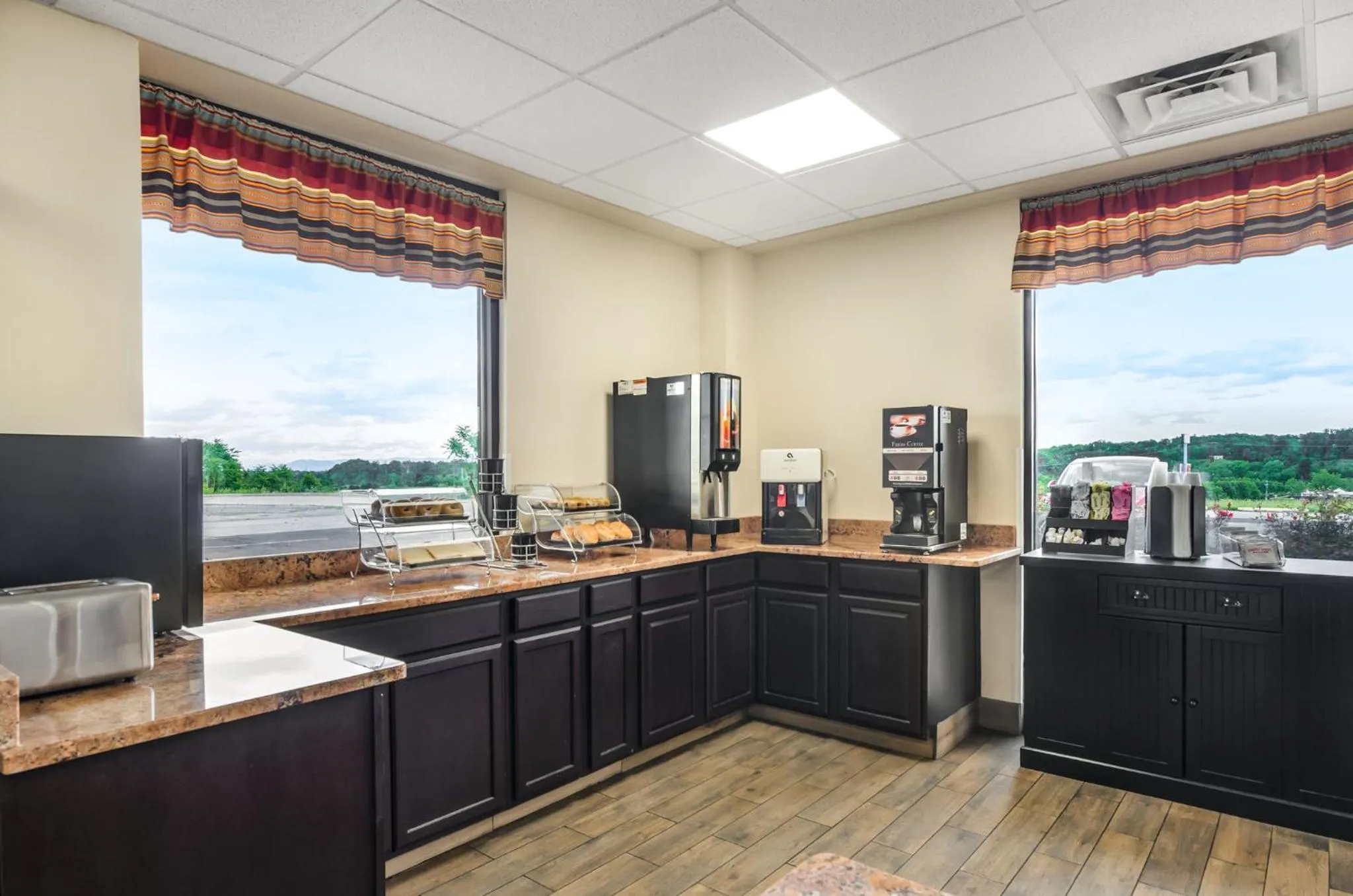 Other in Red Roof Inn Staunton