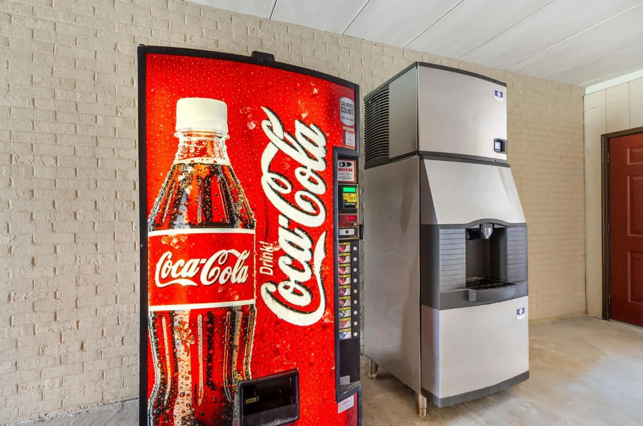 Other in Red Roof Inn Staunton