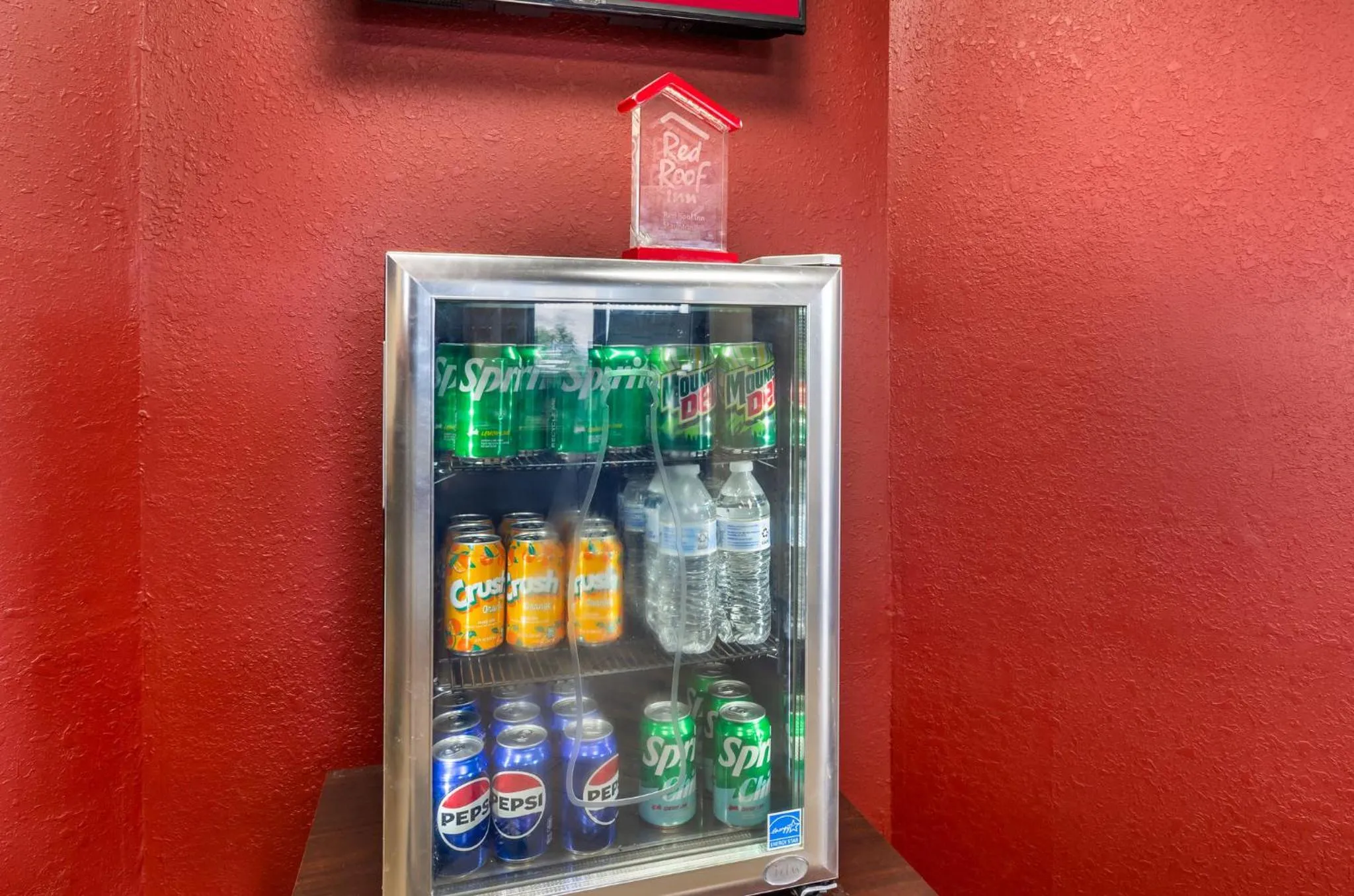 Restaurant/places to eat in Red Roof Inn Staunton