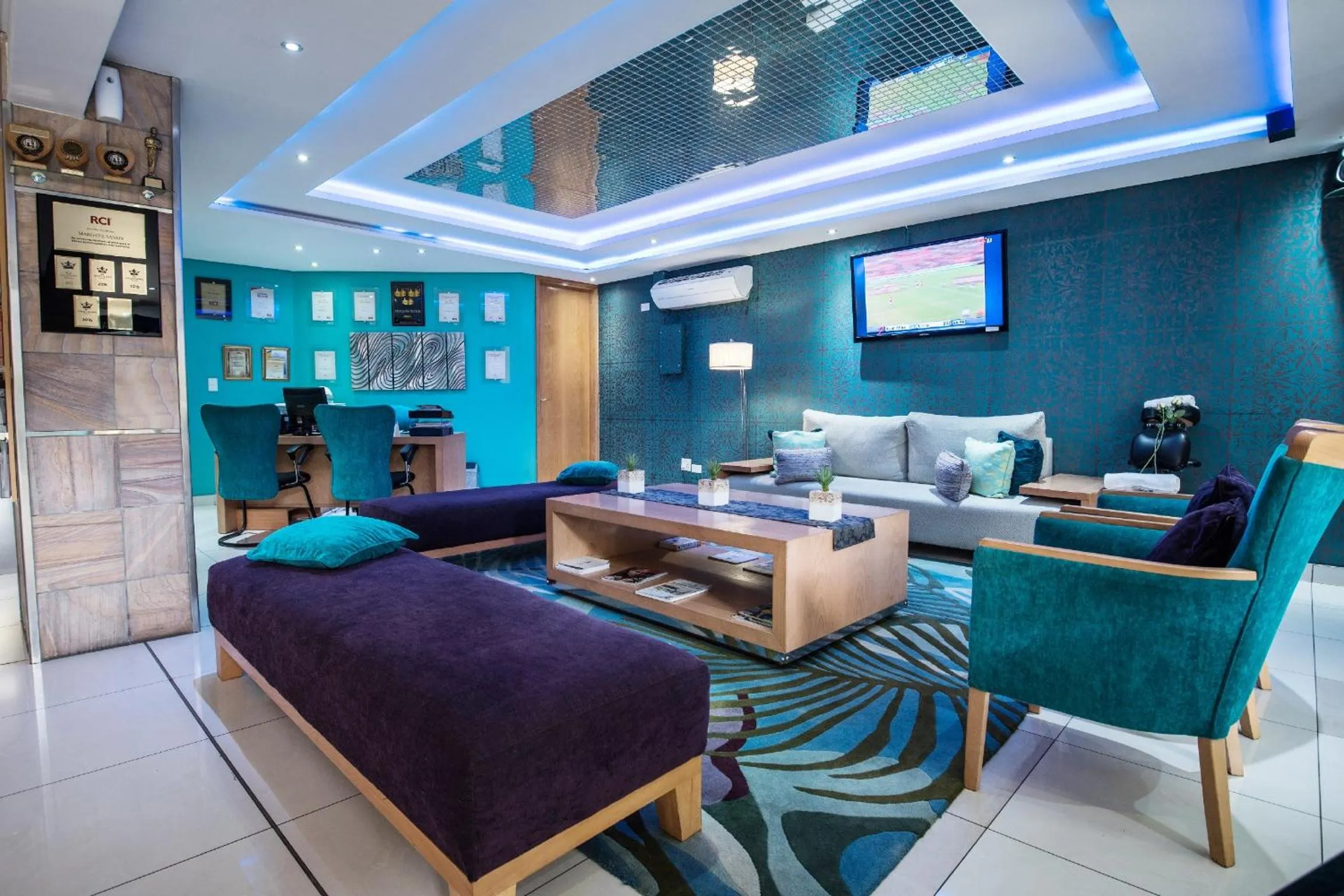 Communal lounge/ TV room in First Group Margate Sands