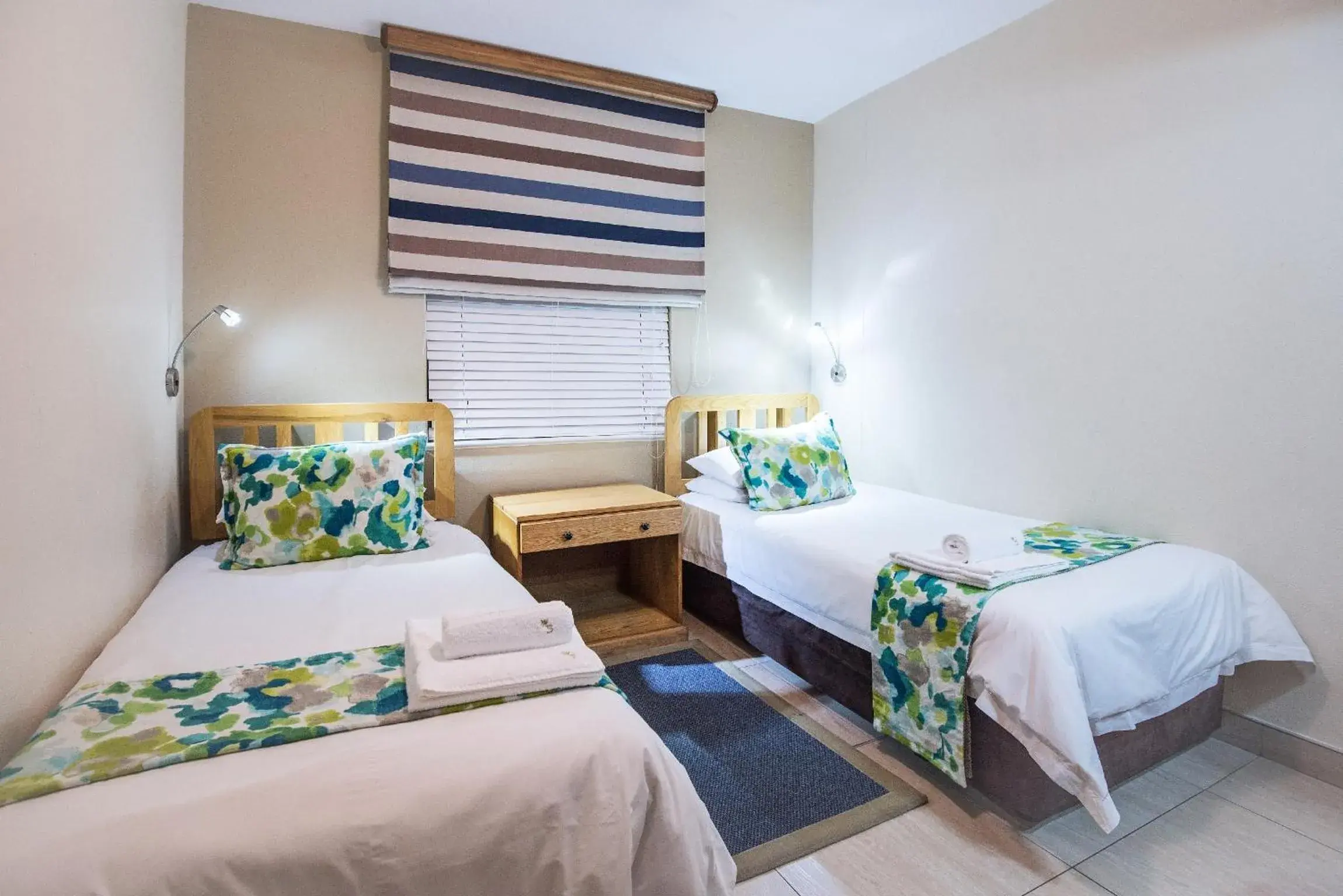 Three-Bedroom Apartment in First Group Margate Sands Three-Bedroom Apartment in First Group Margate Sands