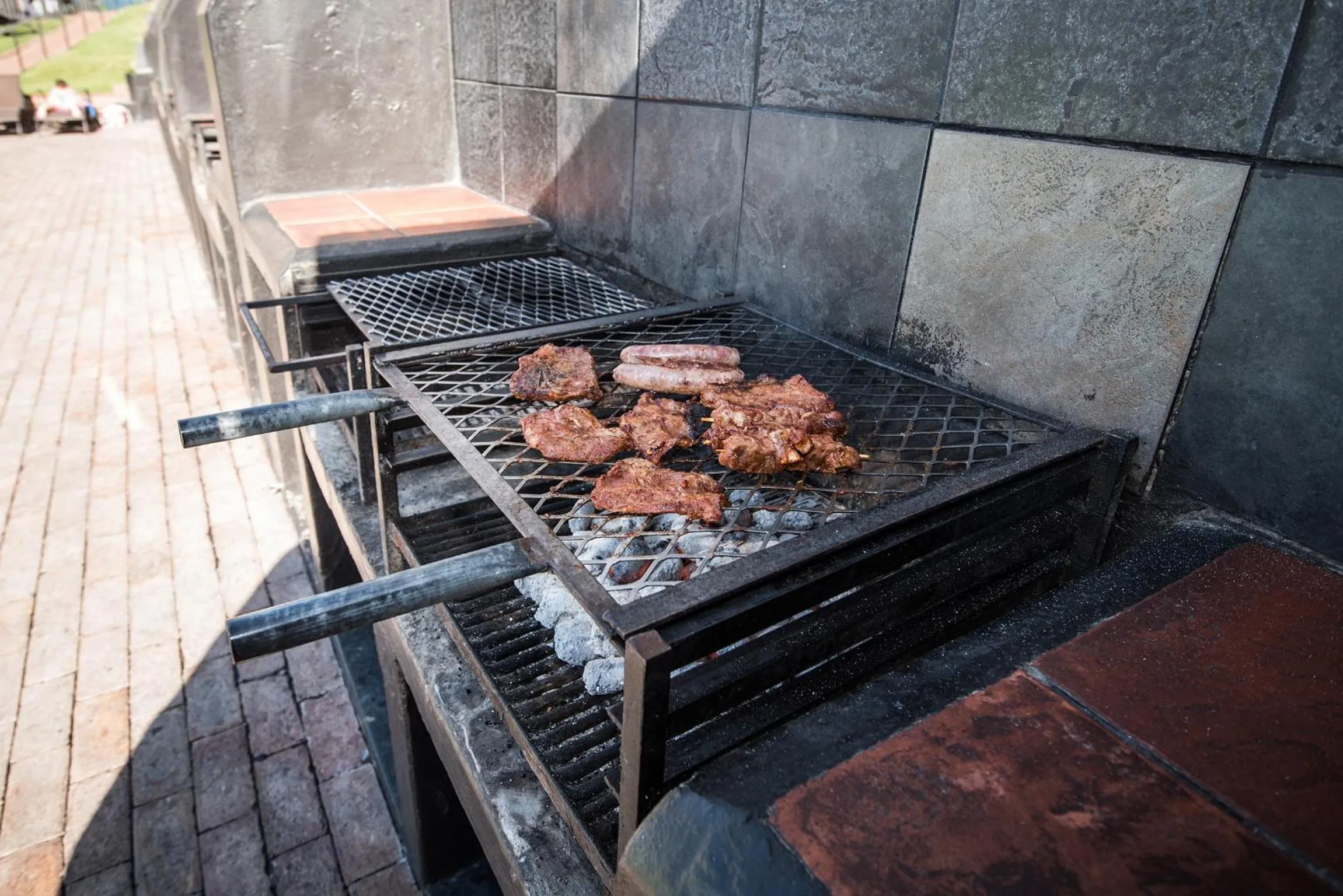BBQ facilities in First Group Margate Sands