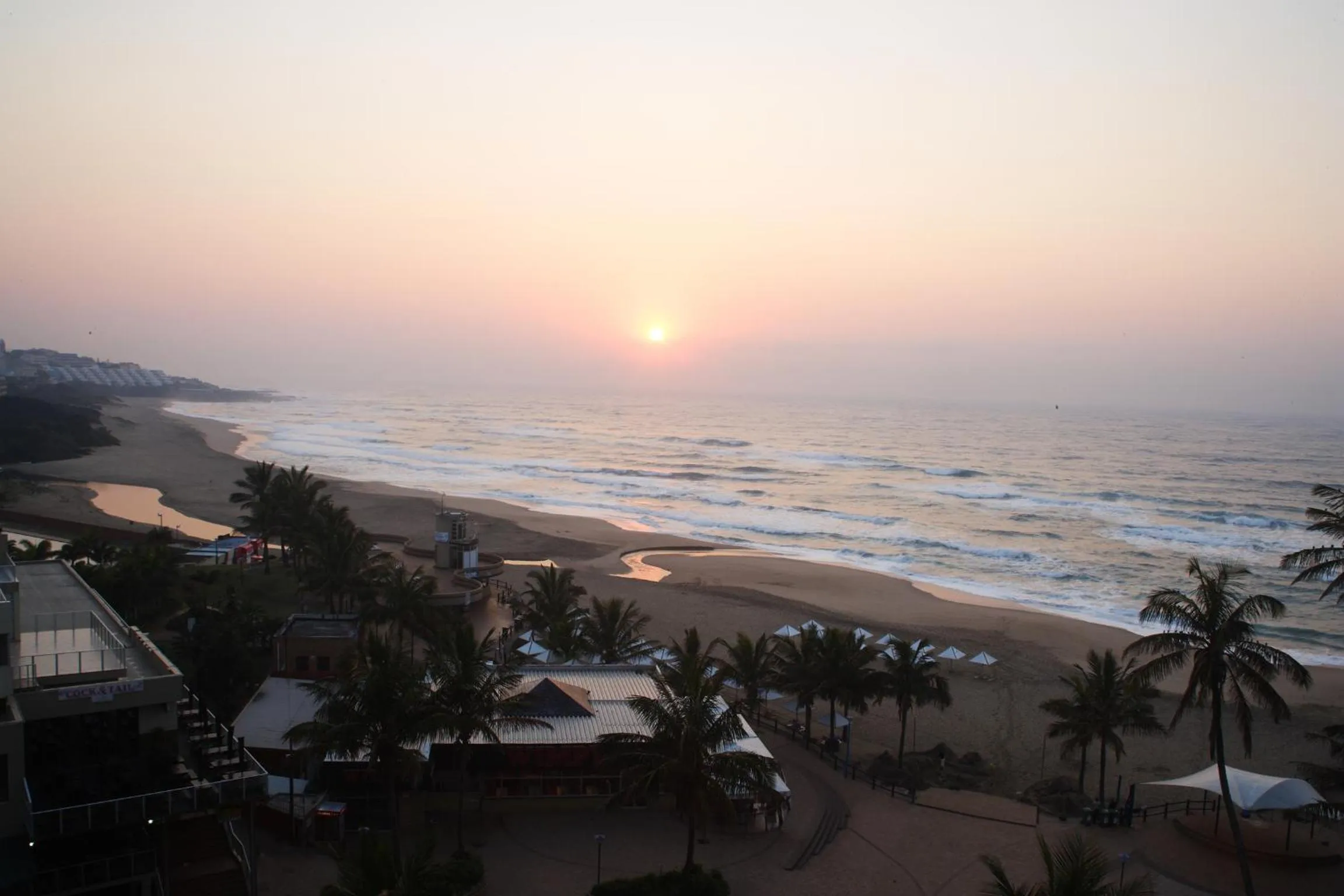 Beach in First Group Margate Sands