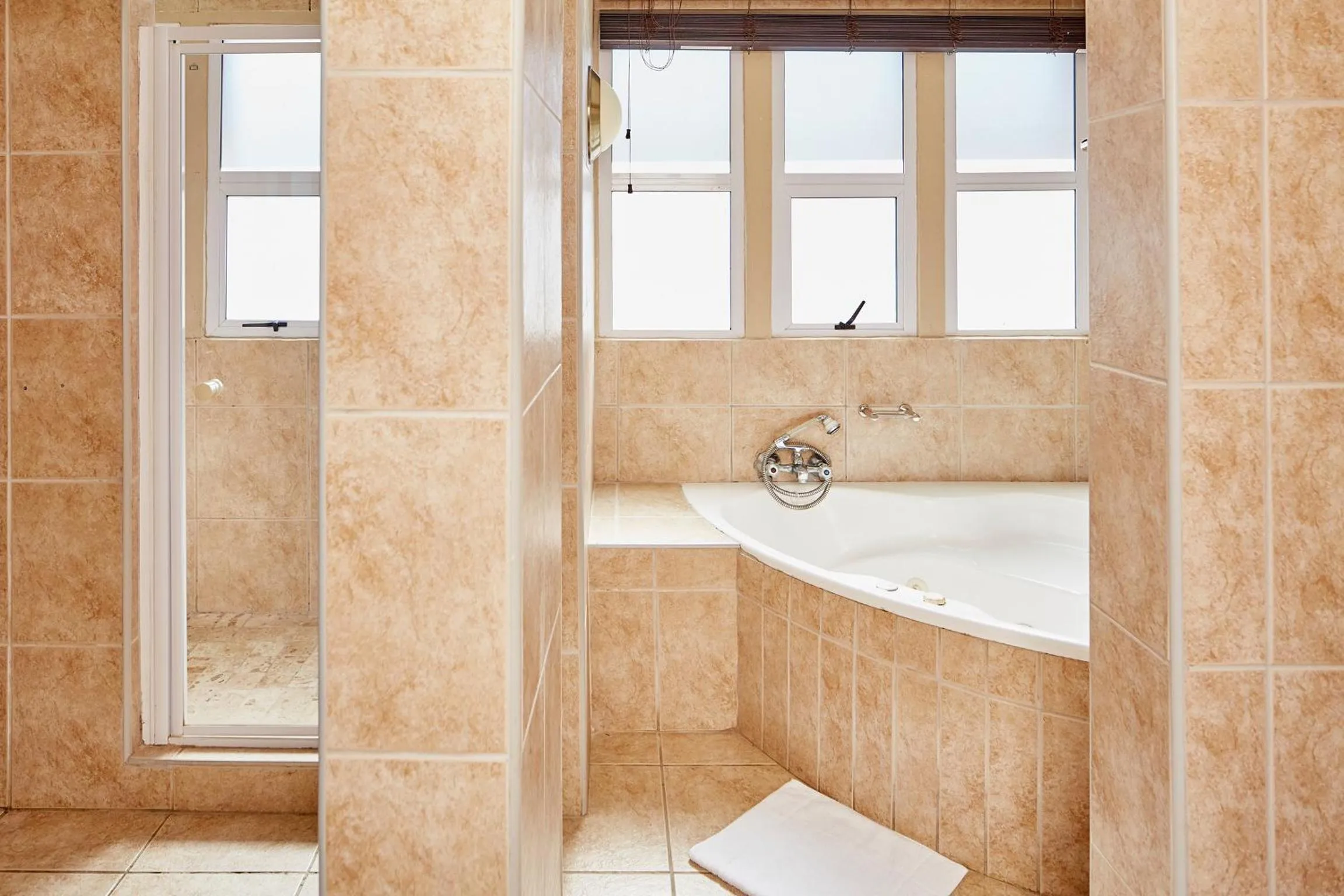 Bathroom in First Group Midlands Saddle and Trout