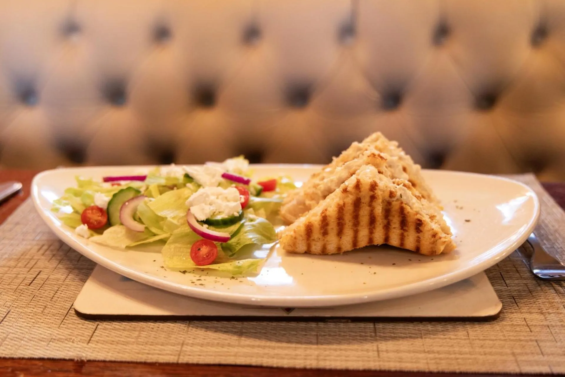 Food and drinks in First Group Midlands Saddle and Trout