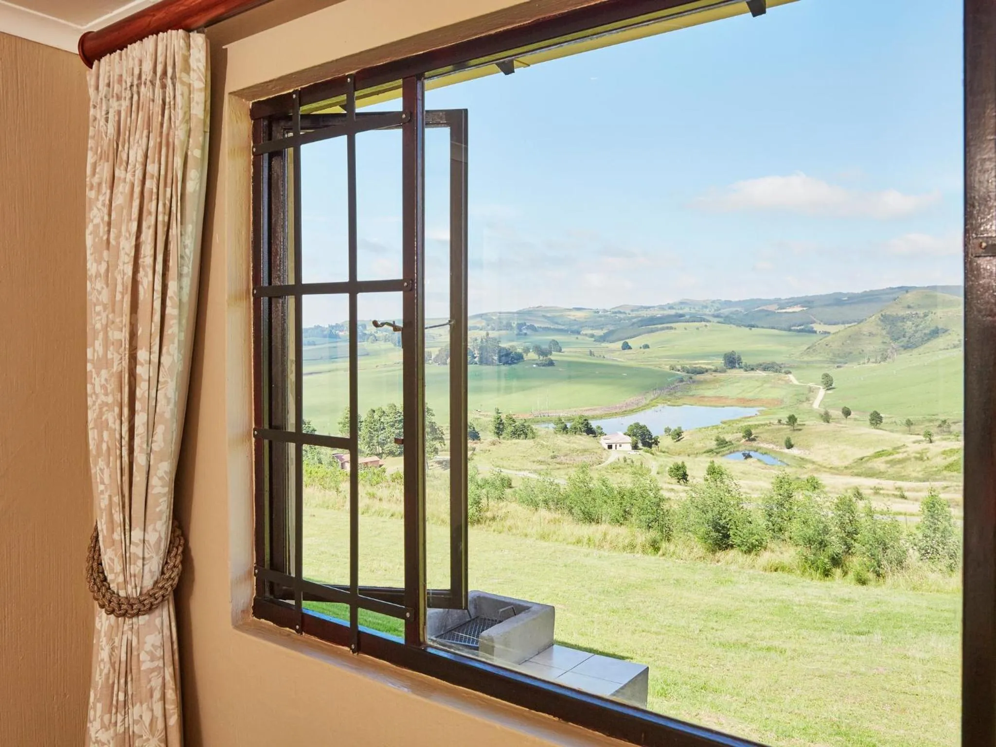 Bedroom in First Group Midlands Saddle and Trout