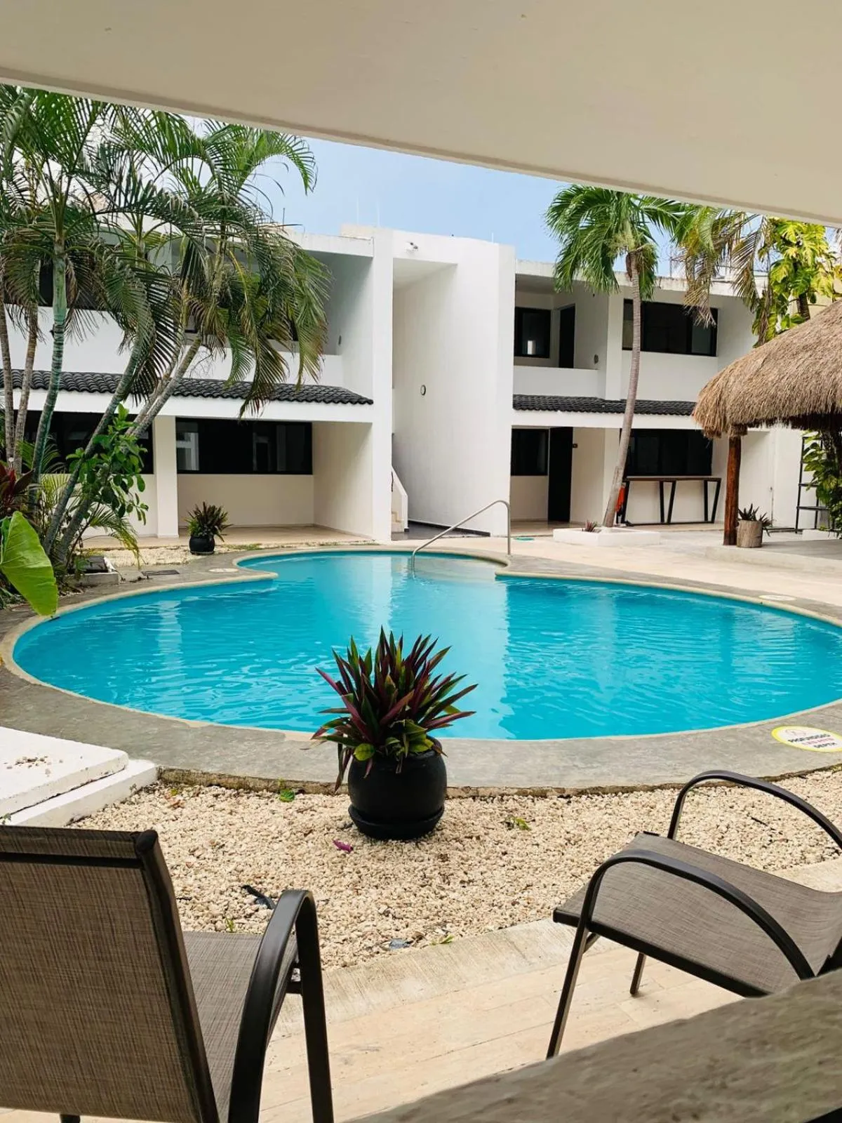 Pool view in Casa Maca