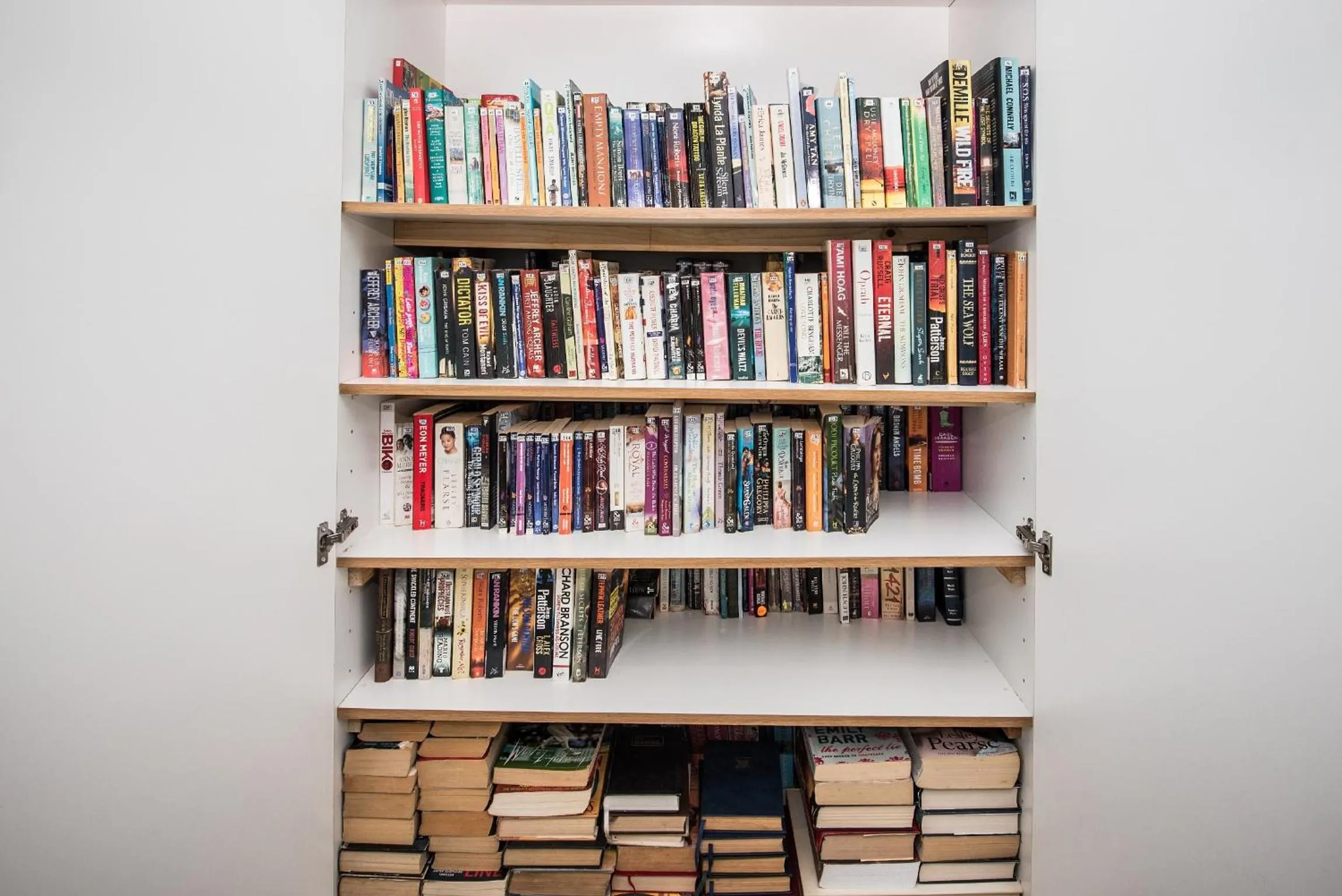 Library in First Group La Cote D'Azur