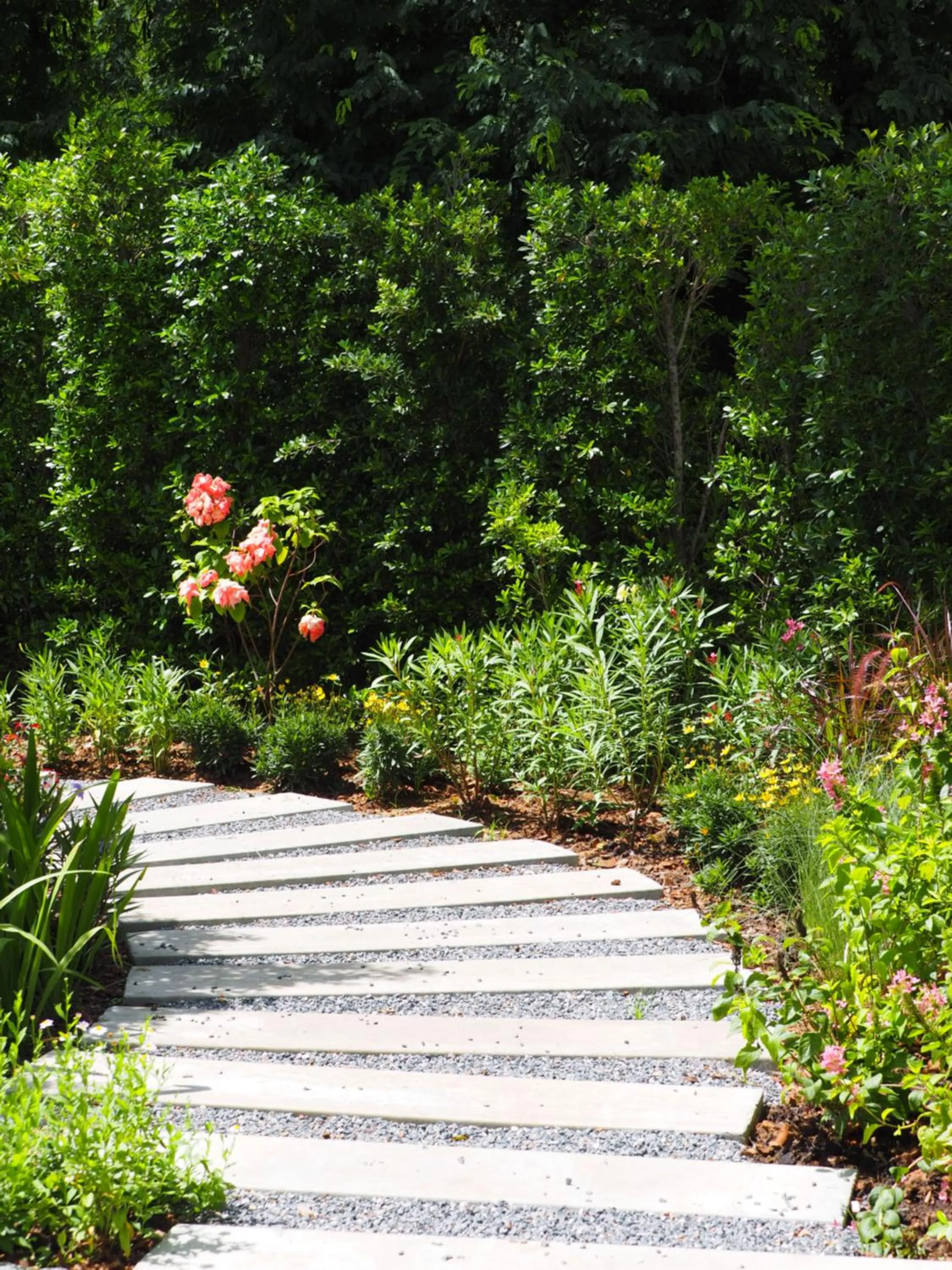Garden in Rakmak Kan Resort & Cafe