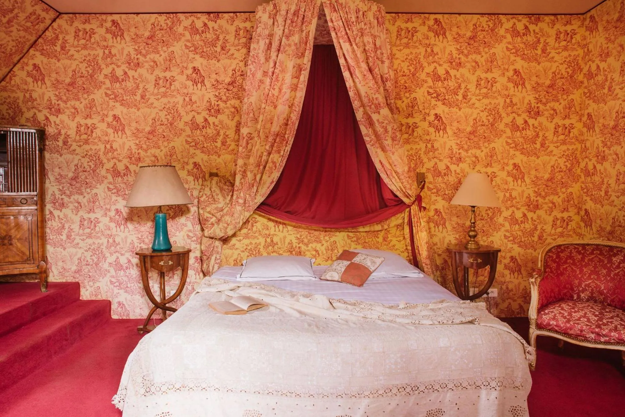 Bed in Château de Bournel
