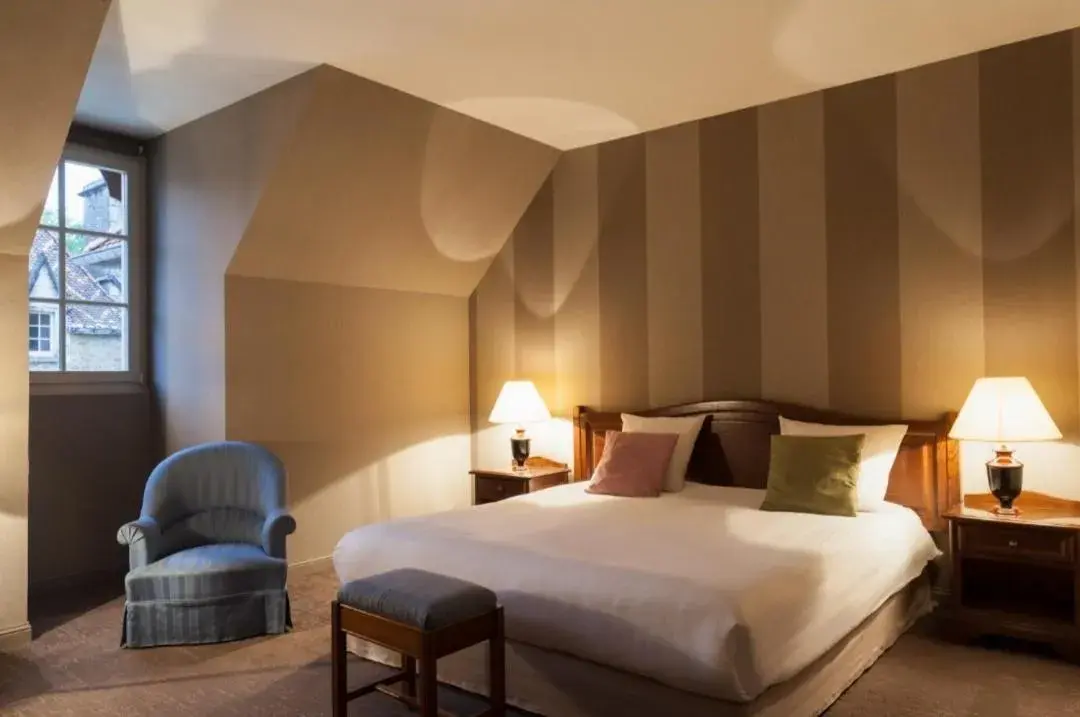 Family Suite - Annex in Château de Bournel Family Suite - Annex in Château de Bournel