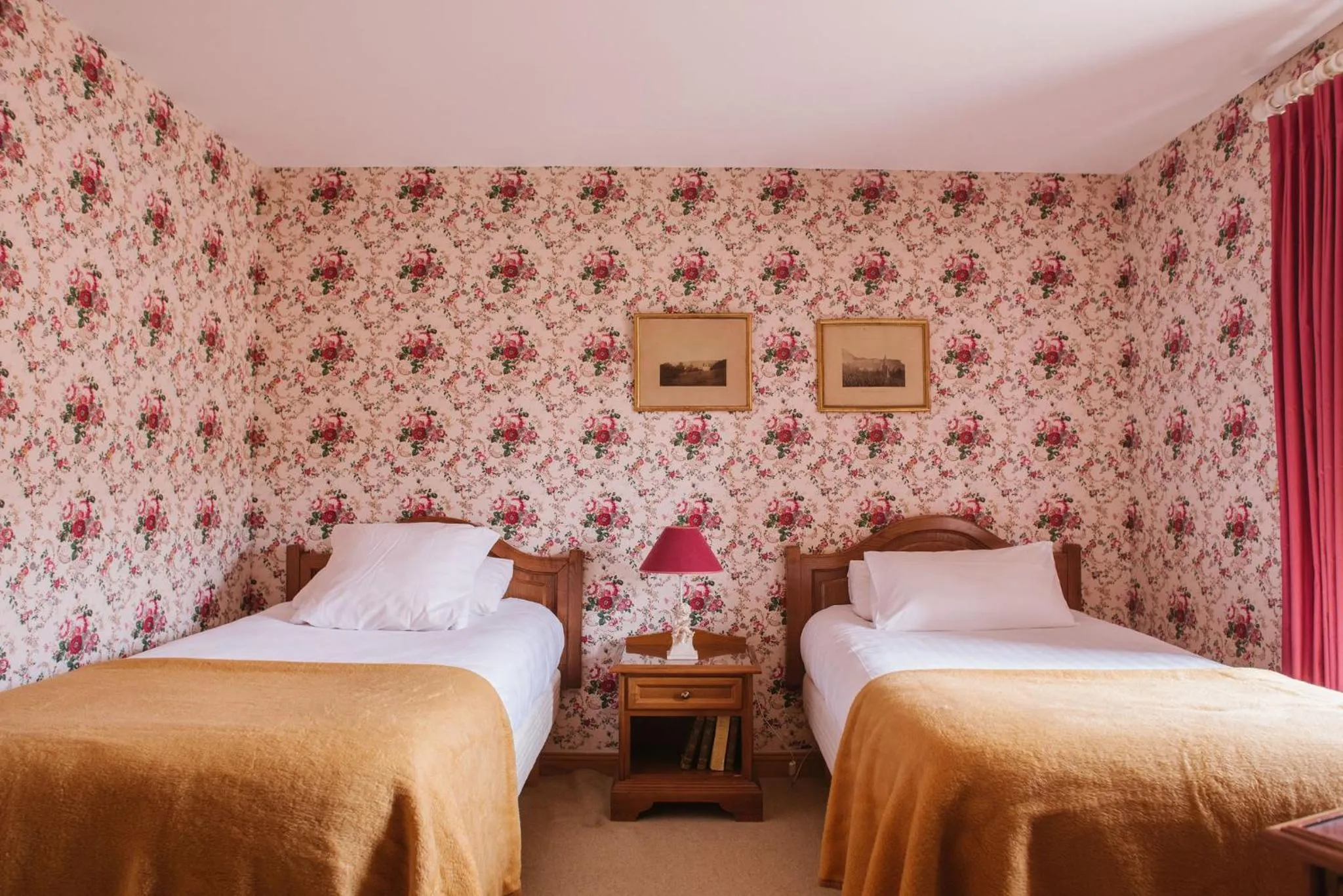 Bed in Château de Bournel