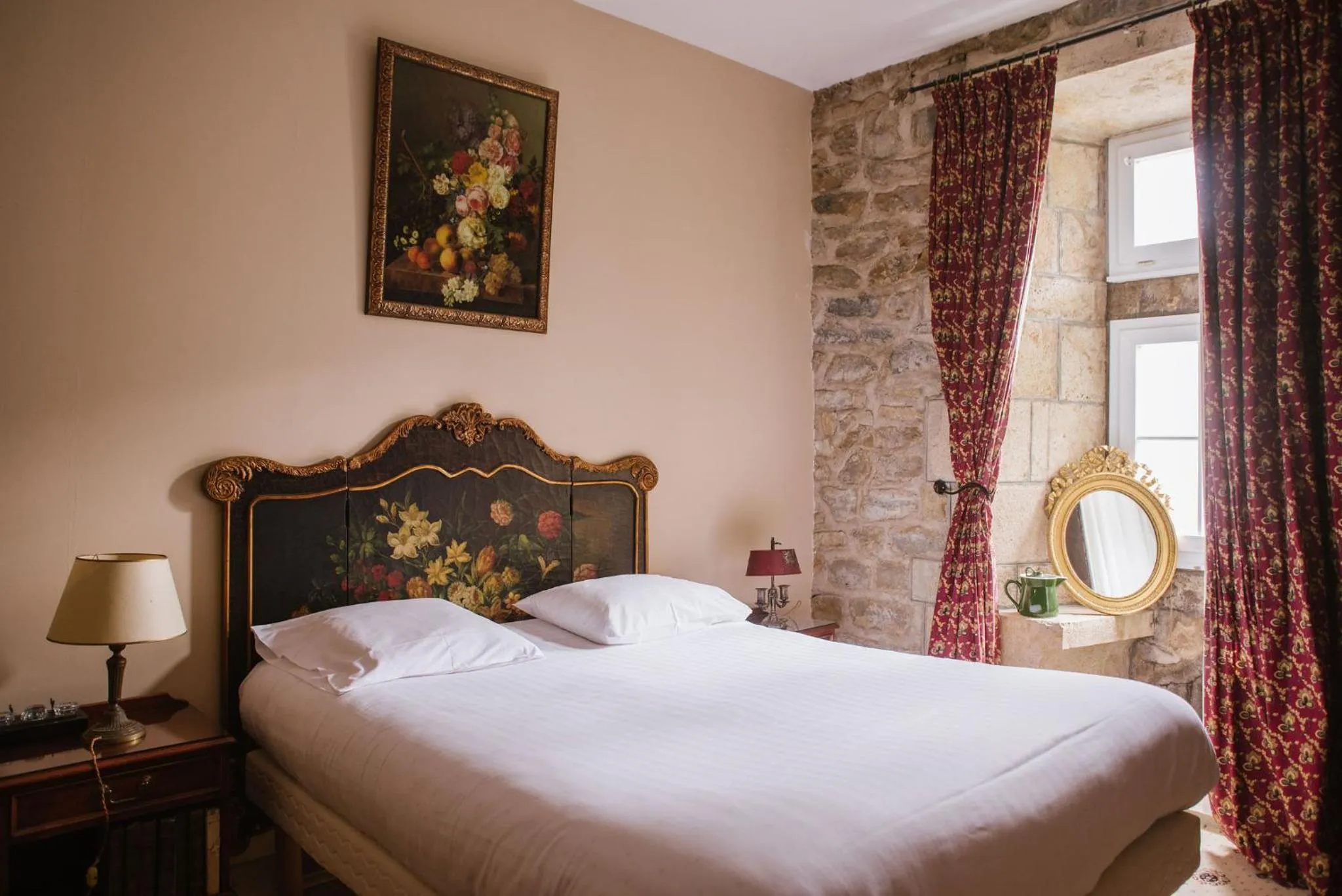 Bed in Château de Bournel