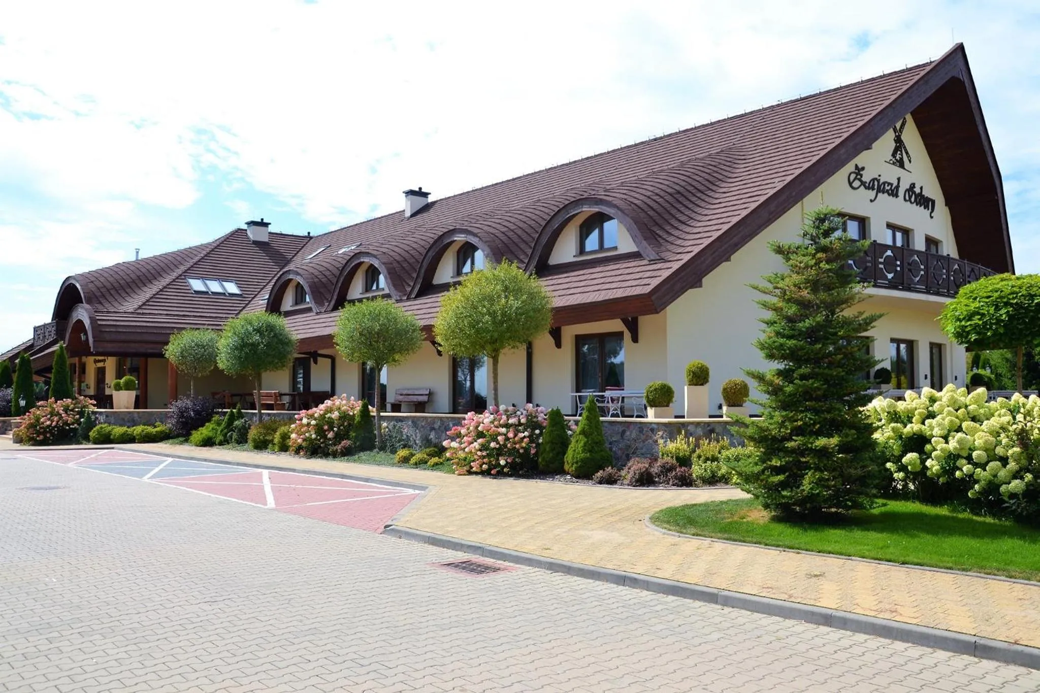 Property building in Zajazd Sebory