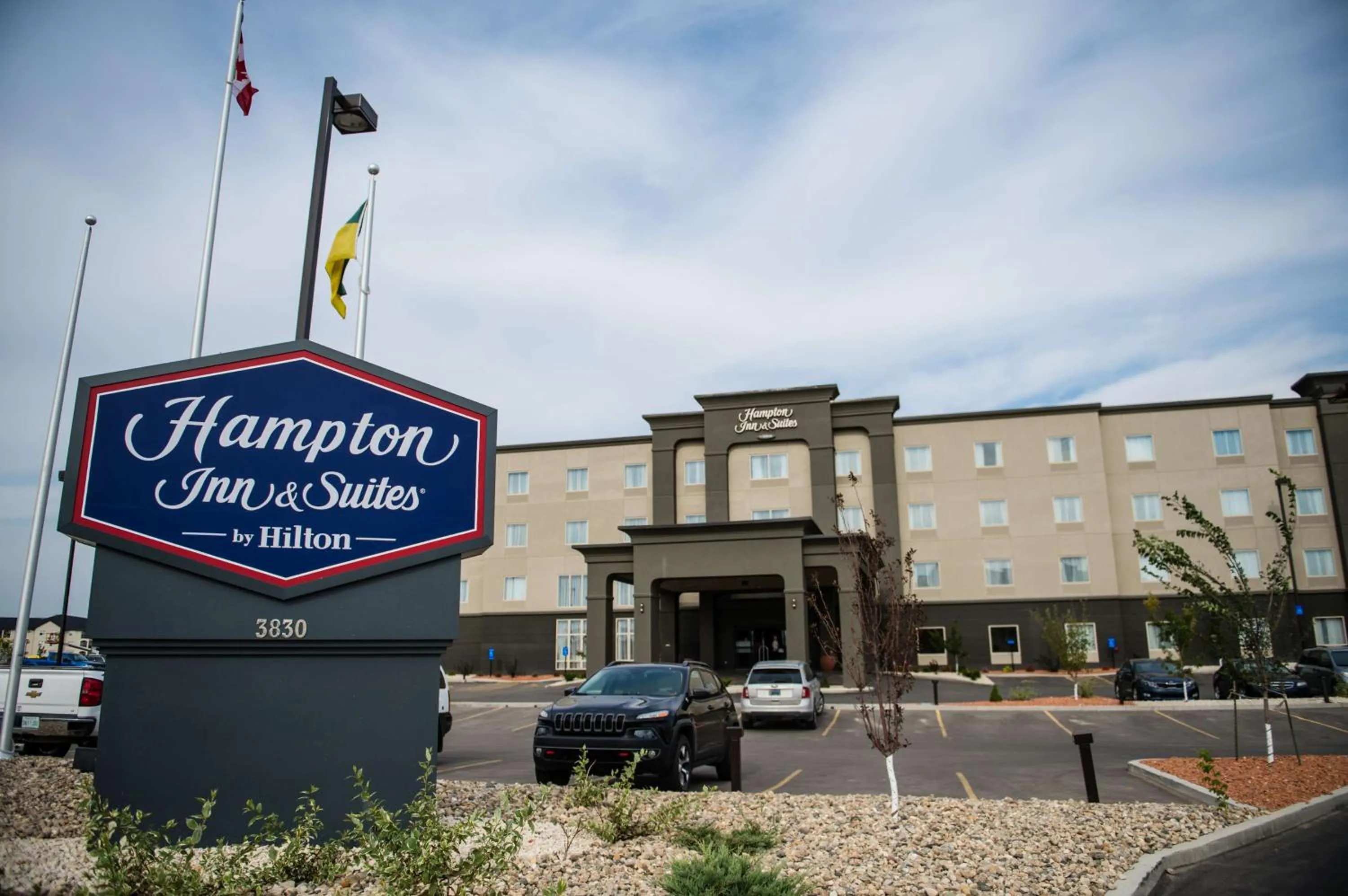 Property building in Hampton Inn & Suites East Gate Regina