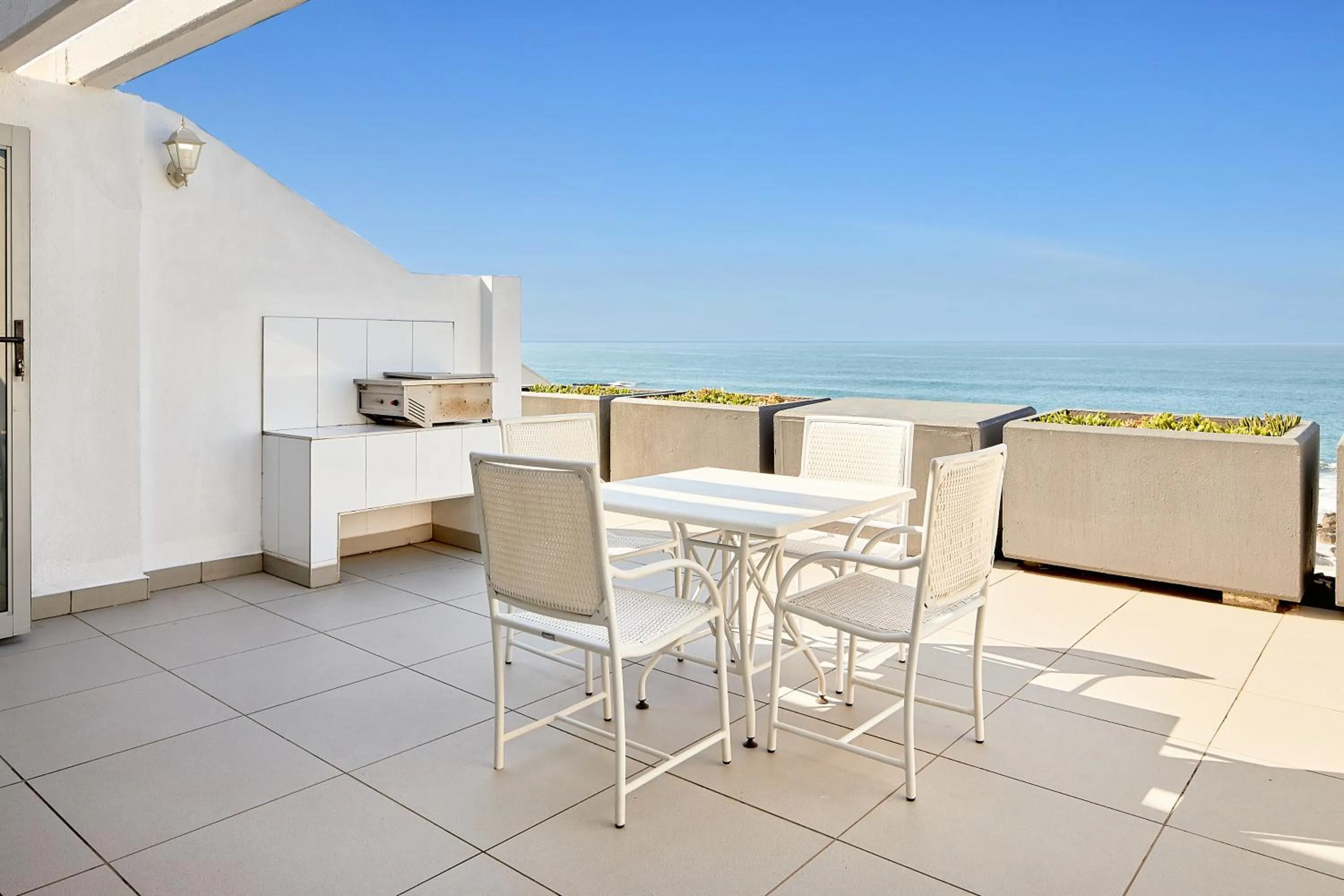 Patio in First Group La Montagne