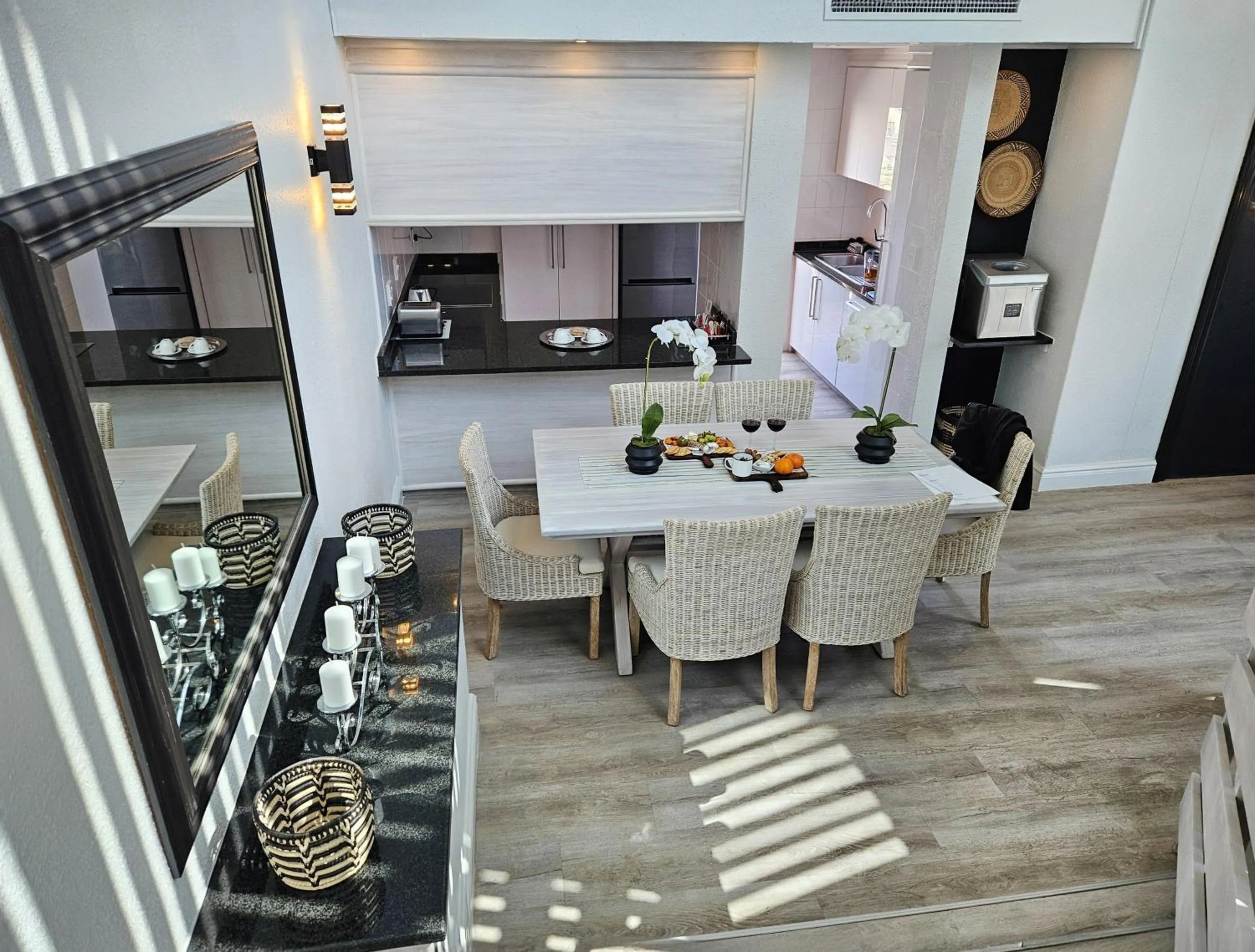 Kitchen or kitchenette in First Group La Montagne