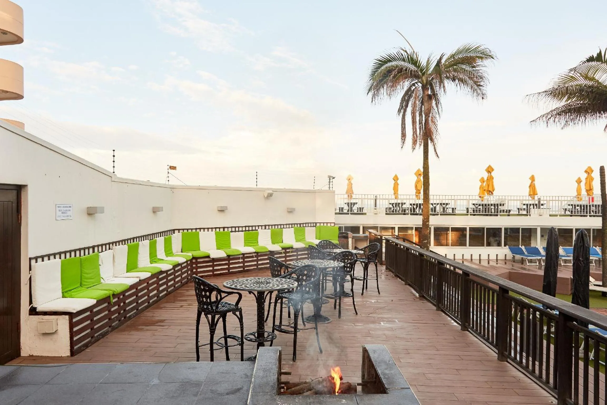 Patio in First Group La Montagne