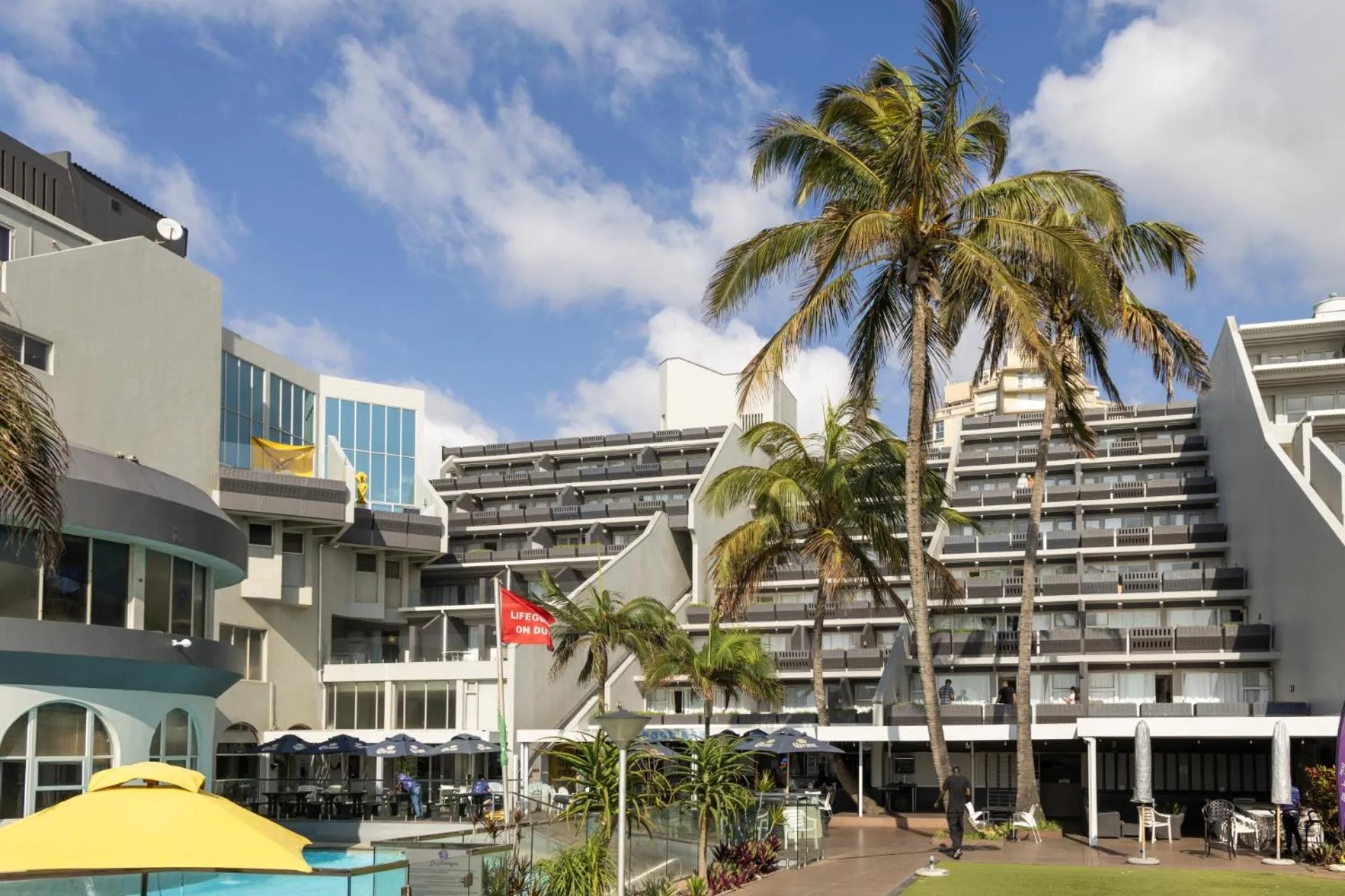 Property building in First Group La Montagne