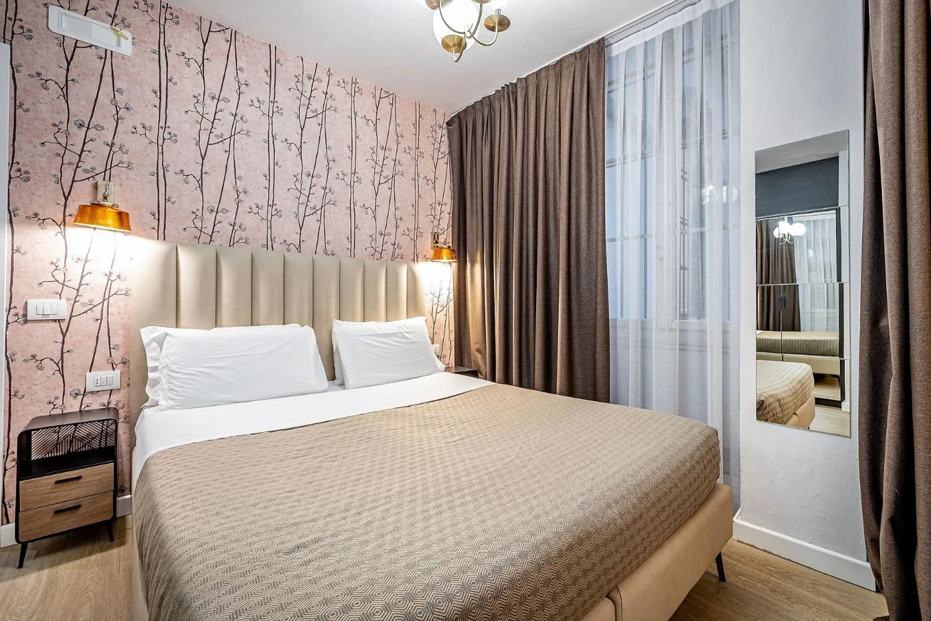 Photo of the whole room, Bed in Residenza D'Epoca Al Numero 8