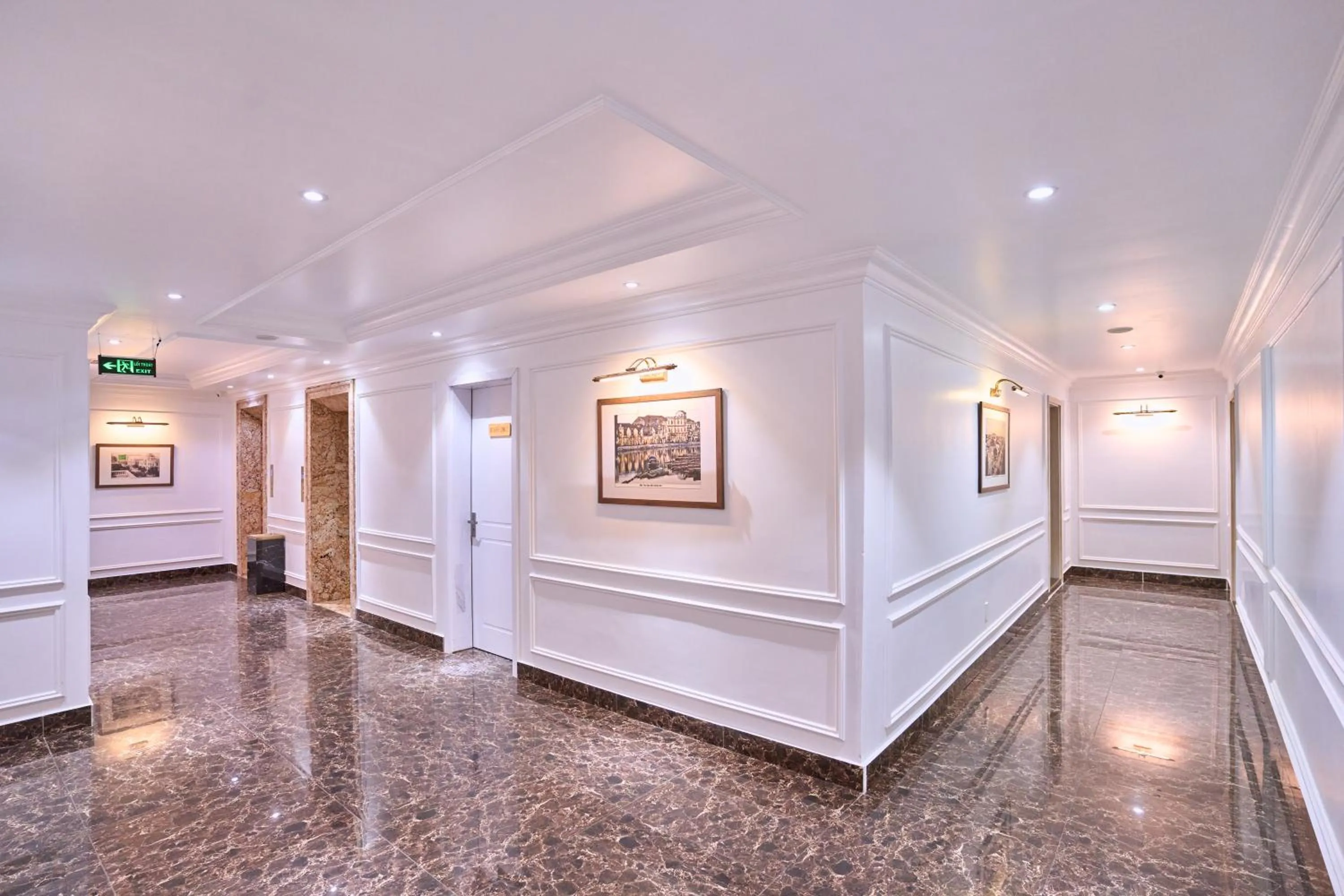 Decorative detail in Le Haute Hotel Hai Phong